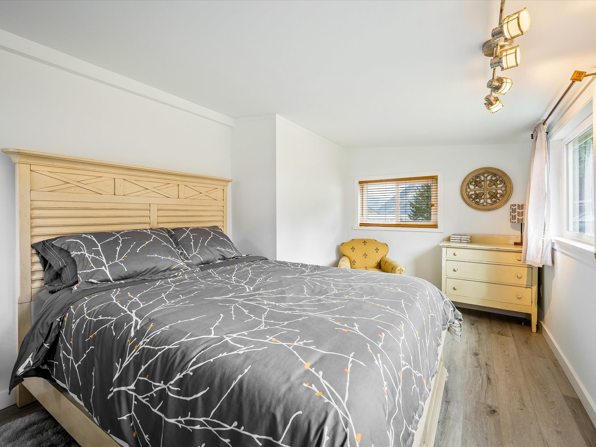 10008 Koocha Road image 14