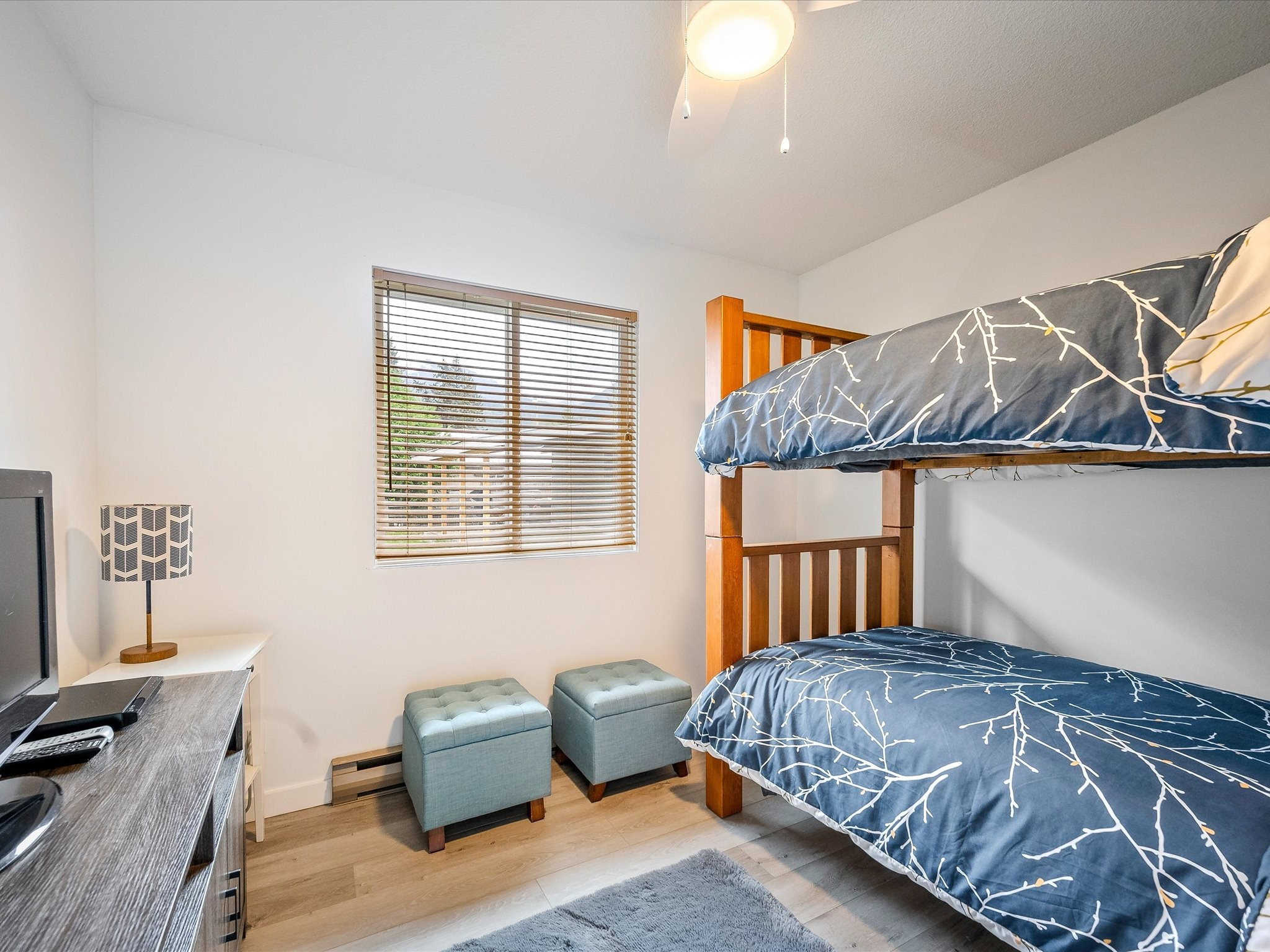 10008 Koocha Road image 16