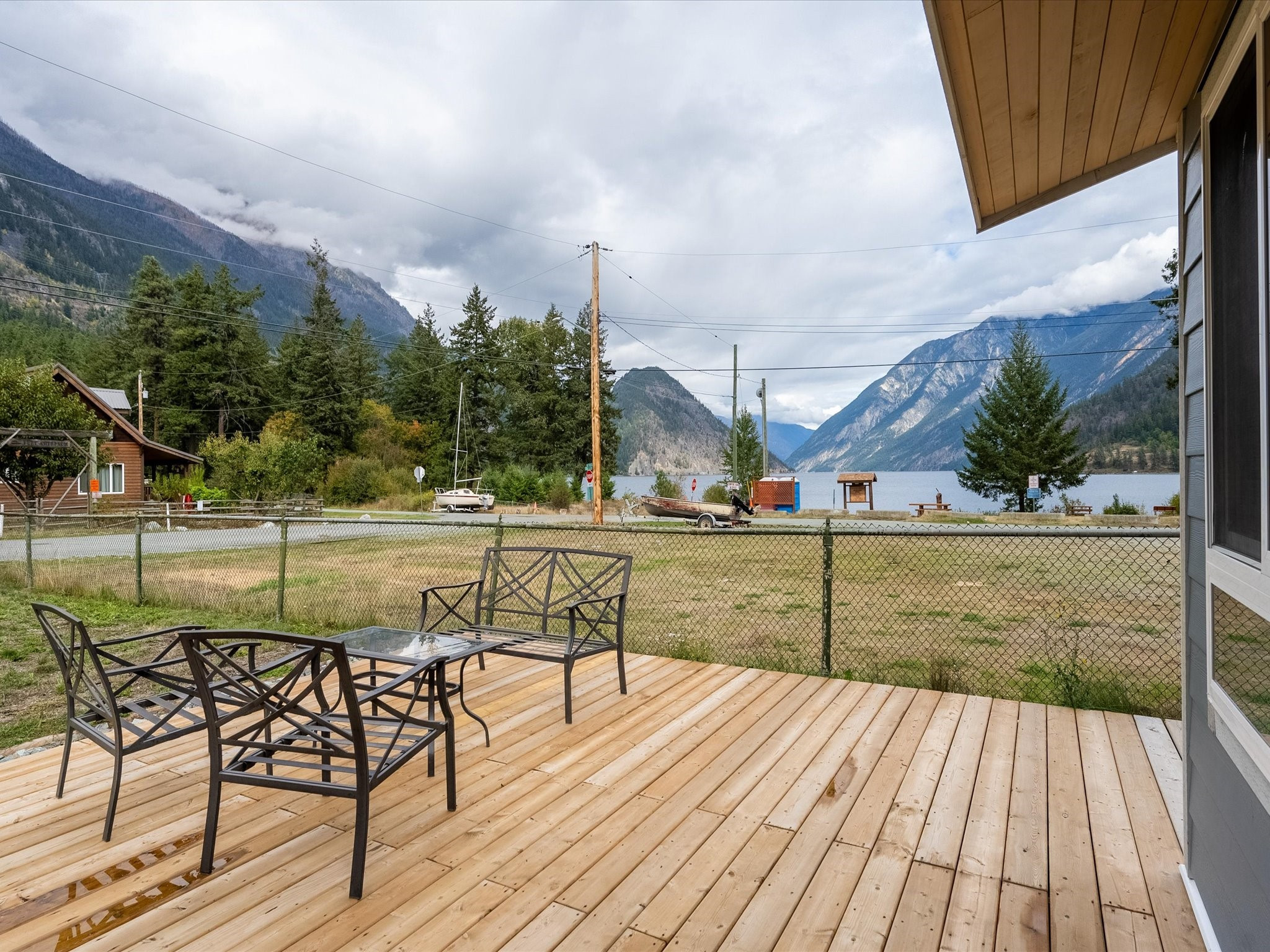 10008 Koocha Road image 20