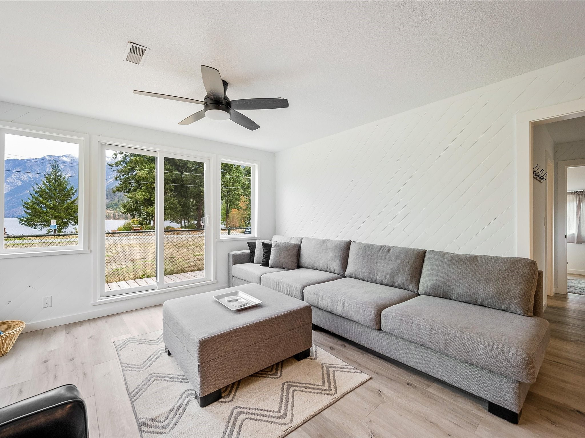 10008 Koocha Road image 4