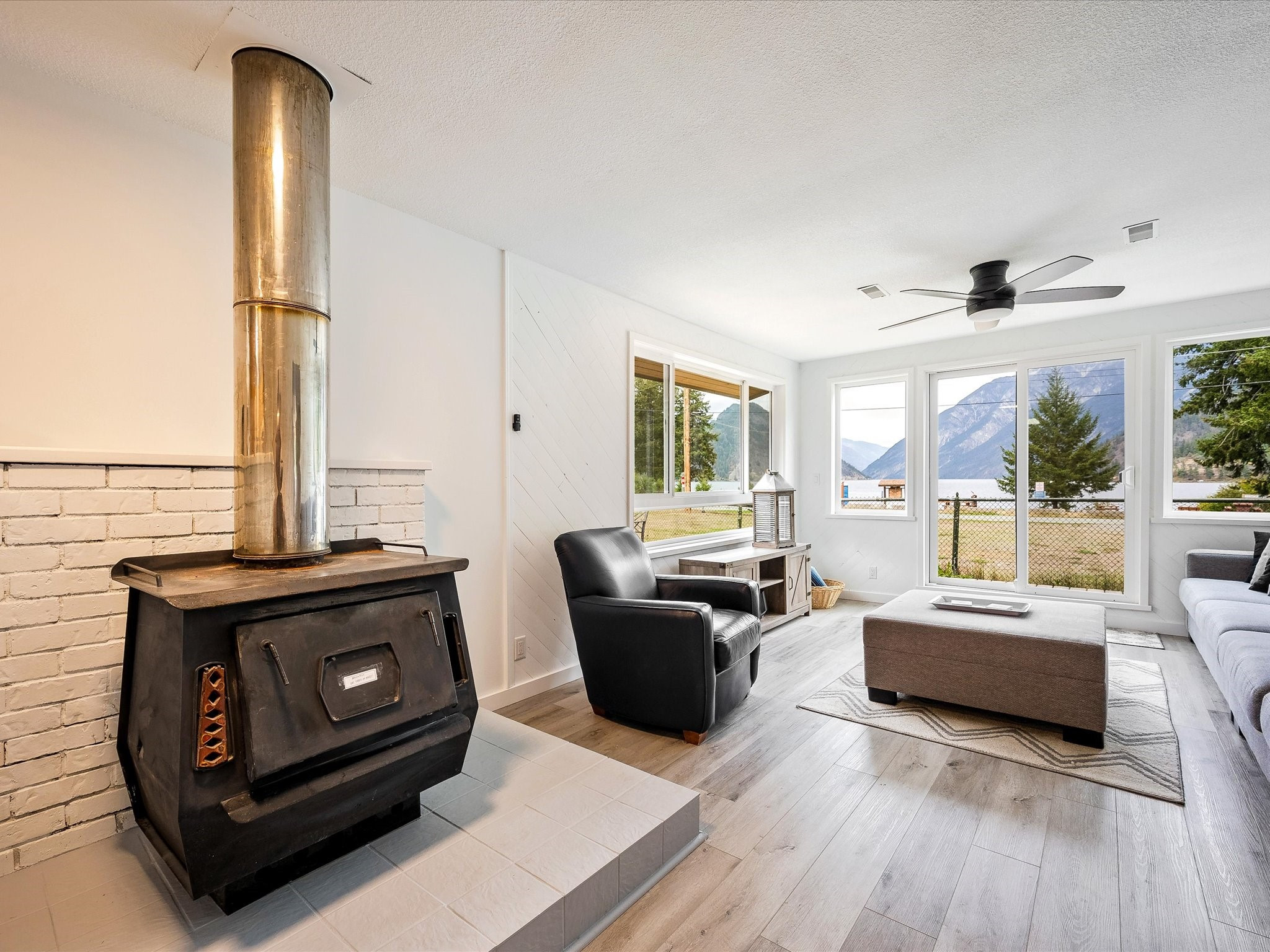 10008 Koocha Road image 5