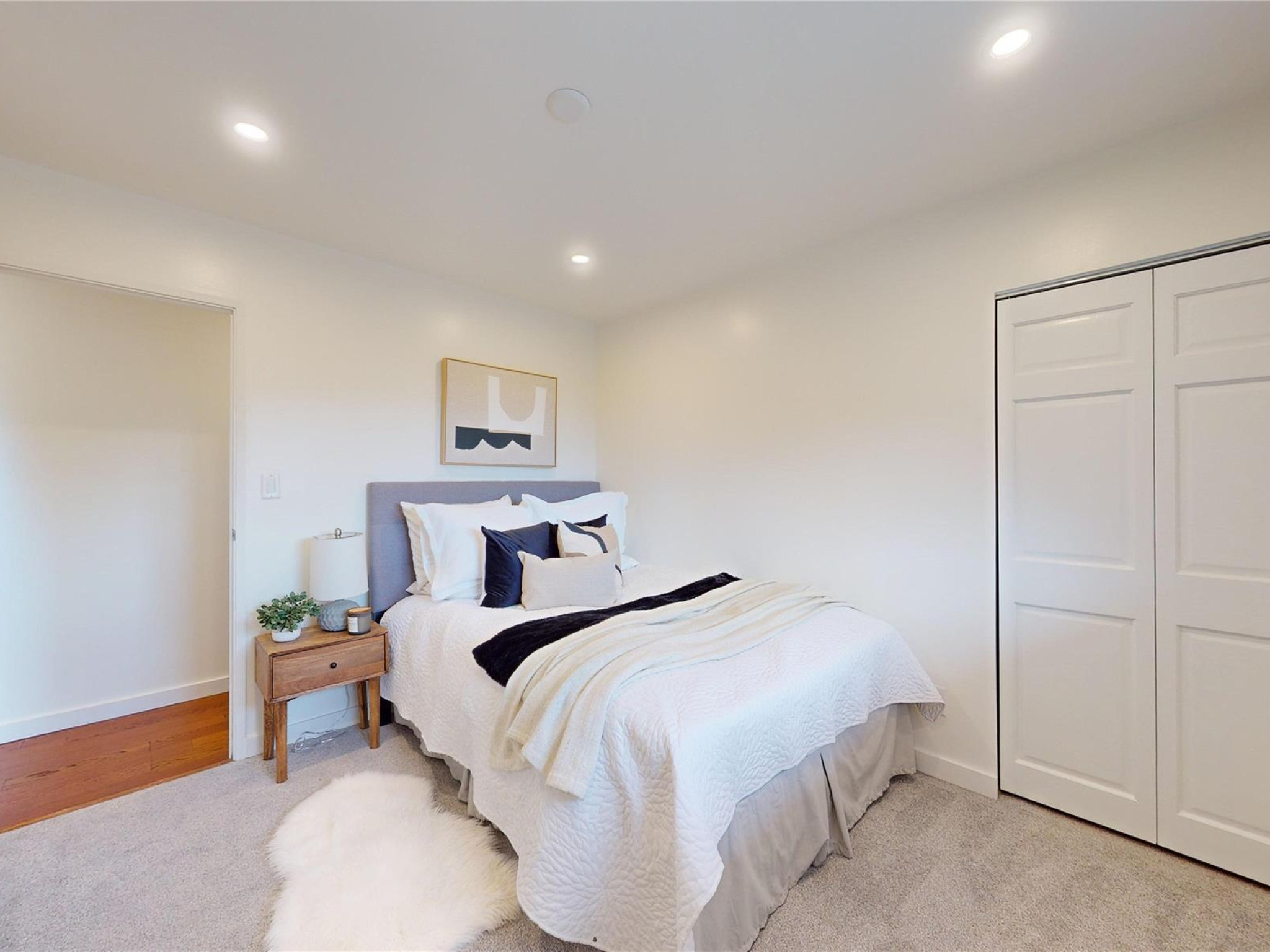 7389 Harrow Road image 15