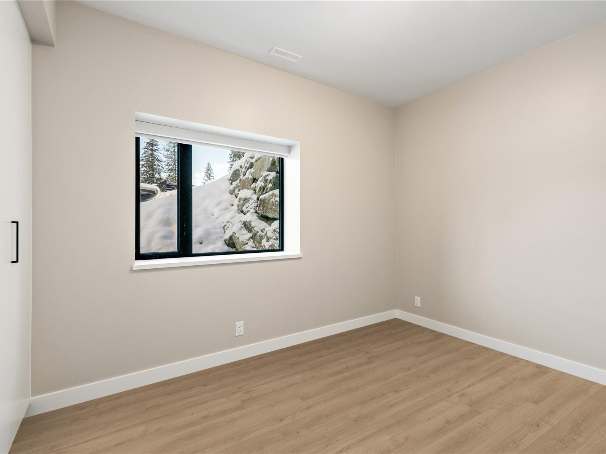 29-4000 Sunstone Way image 20