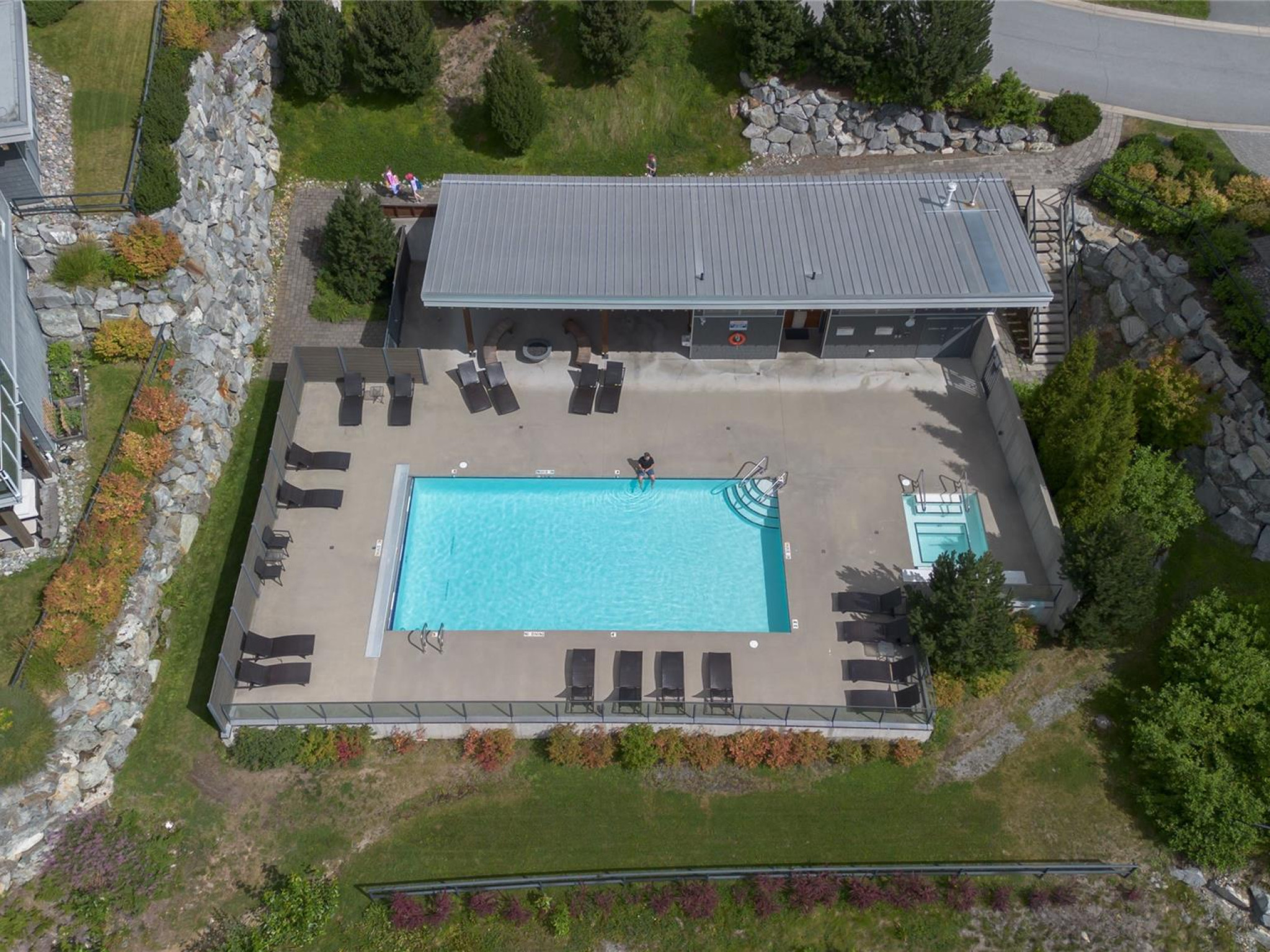 8566 Ashleigh Mclvor Drive image 8