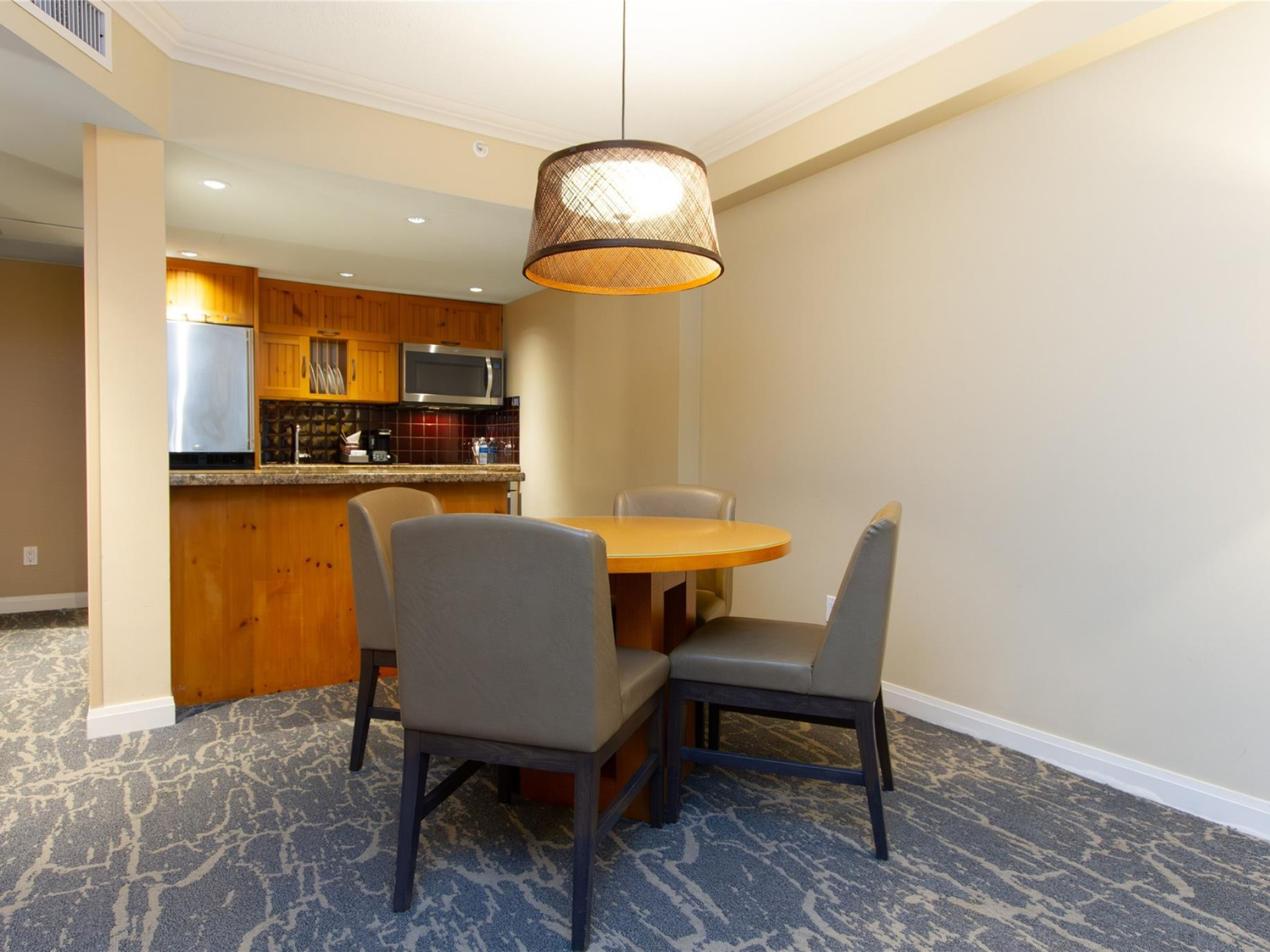 418-4090 Whistler Way image 5