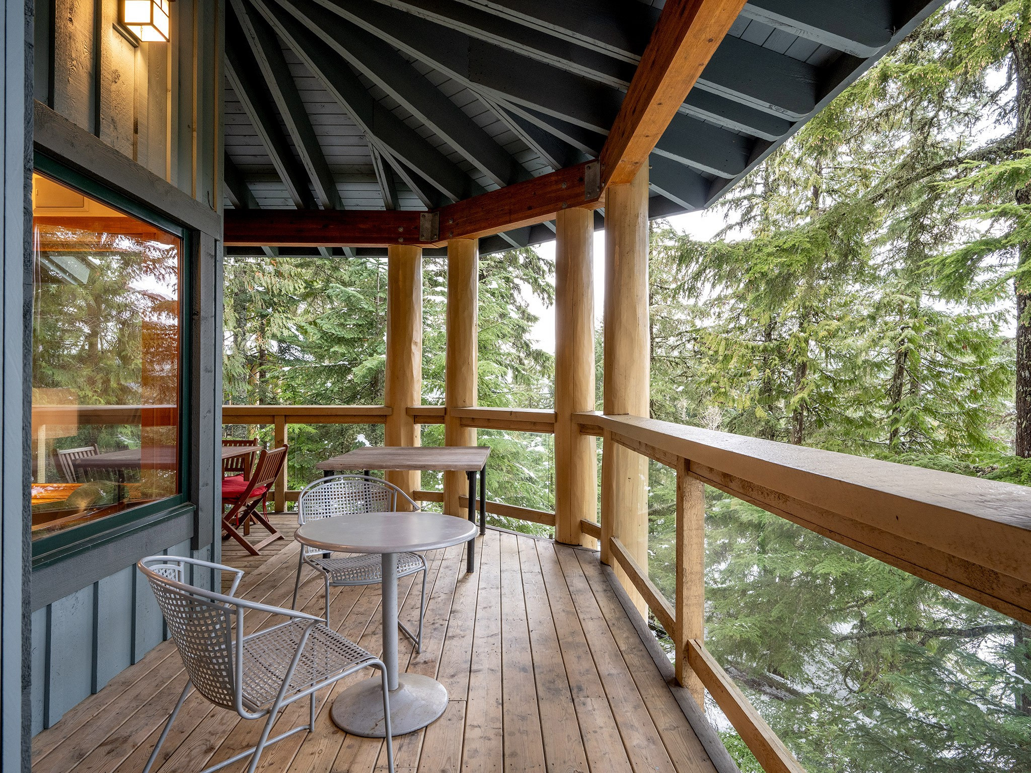 3-2250 Nordic Drive image 2