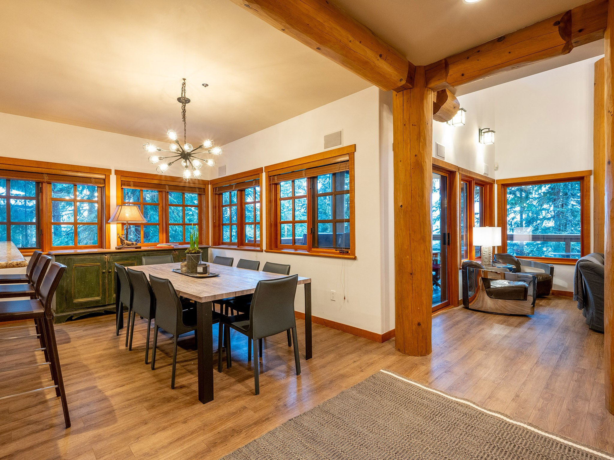 3-2250 Nordic Drive image 6