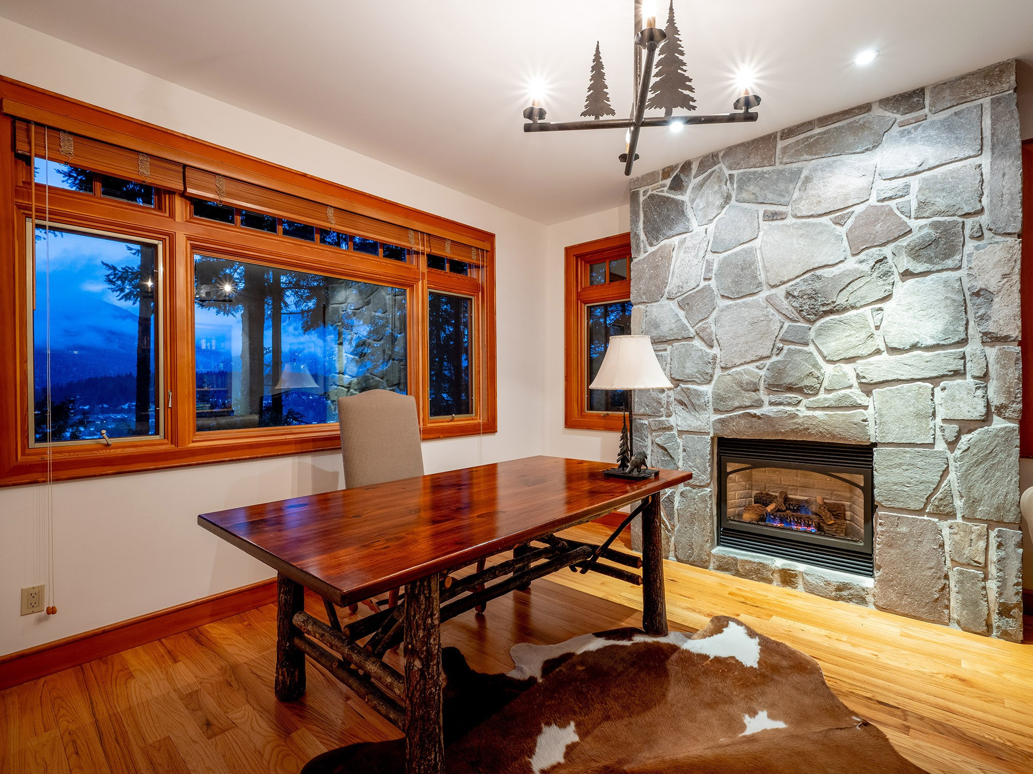 3826 Sunridge Drive image 13