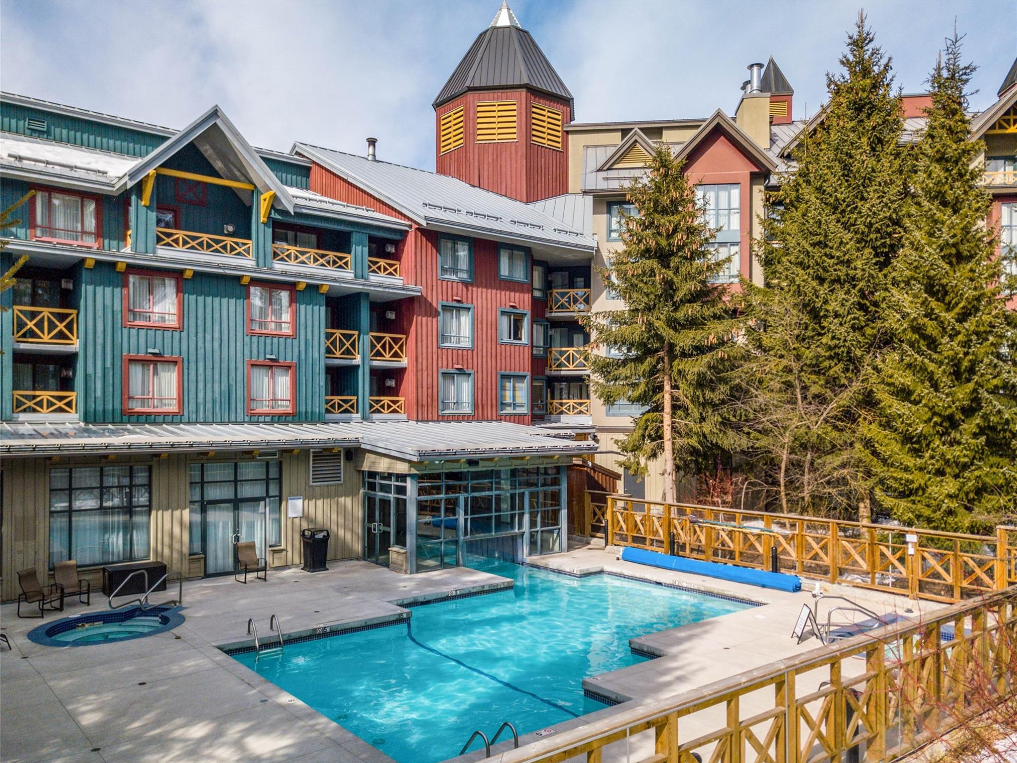 1330-4308 Main Street image 12