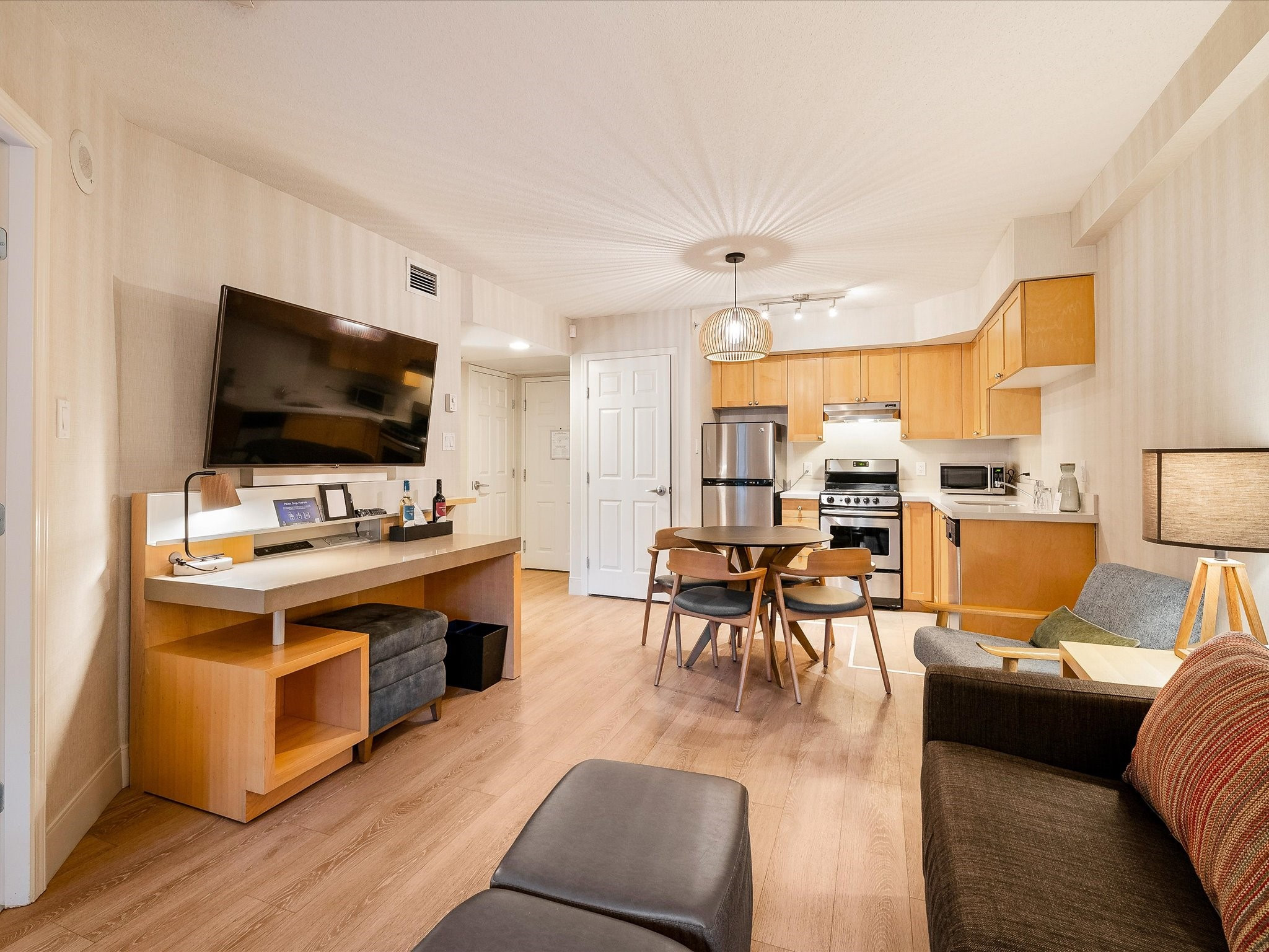 2315-4308 Main Street image 2