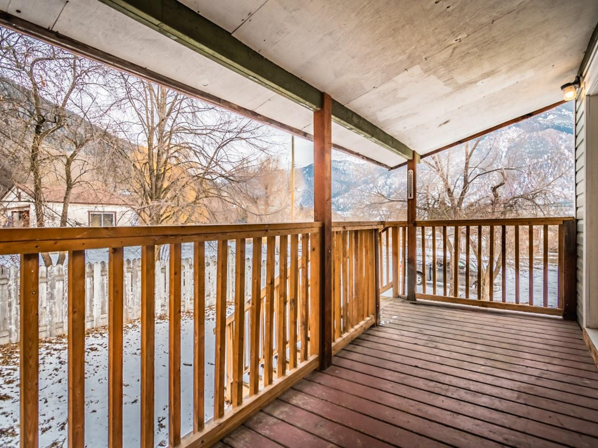 771 Foster Drive image 17