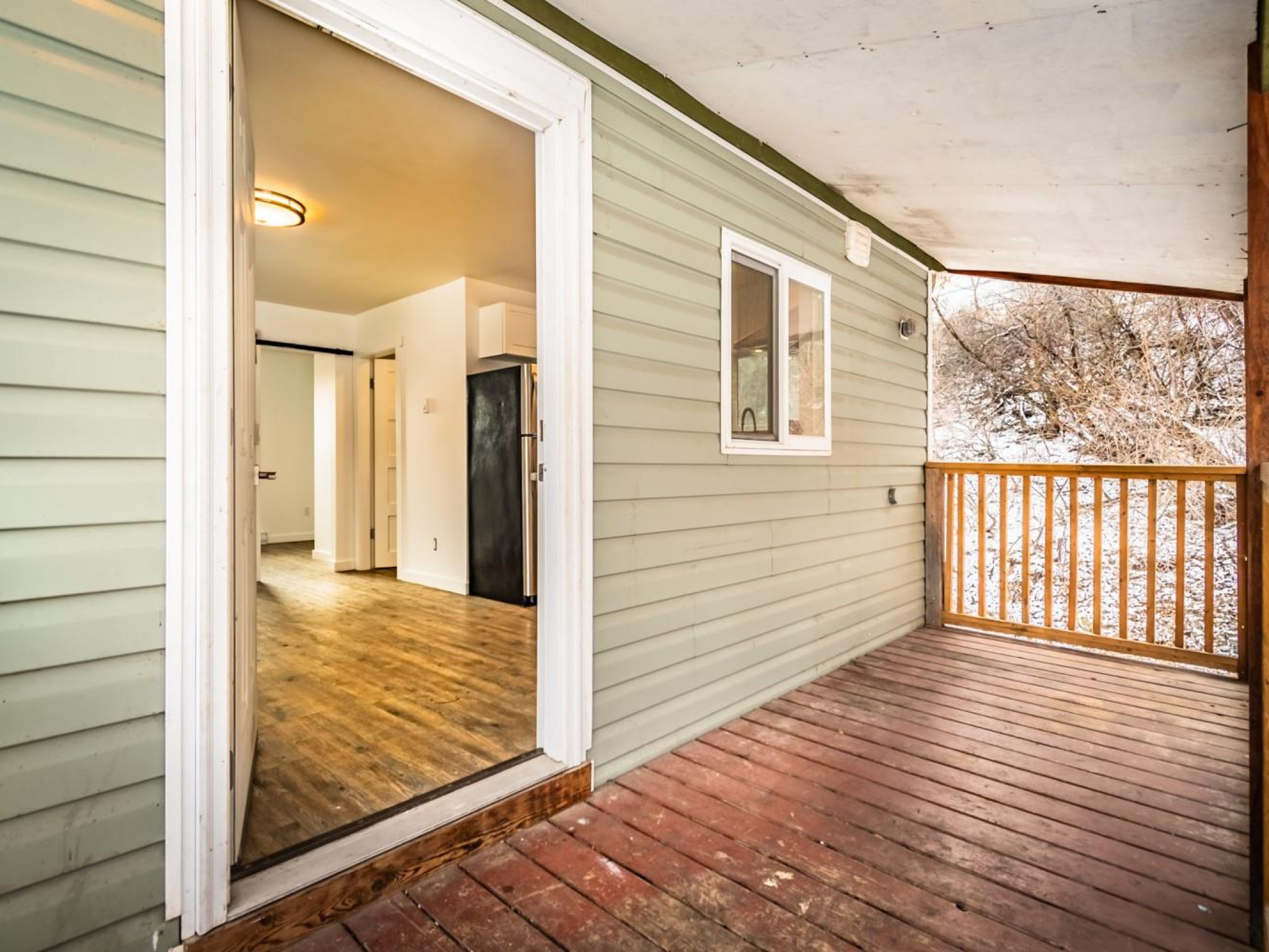 771 Foster Drive image 18