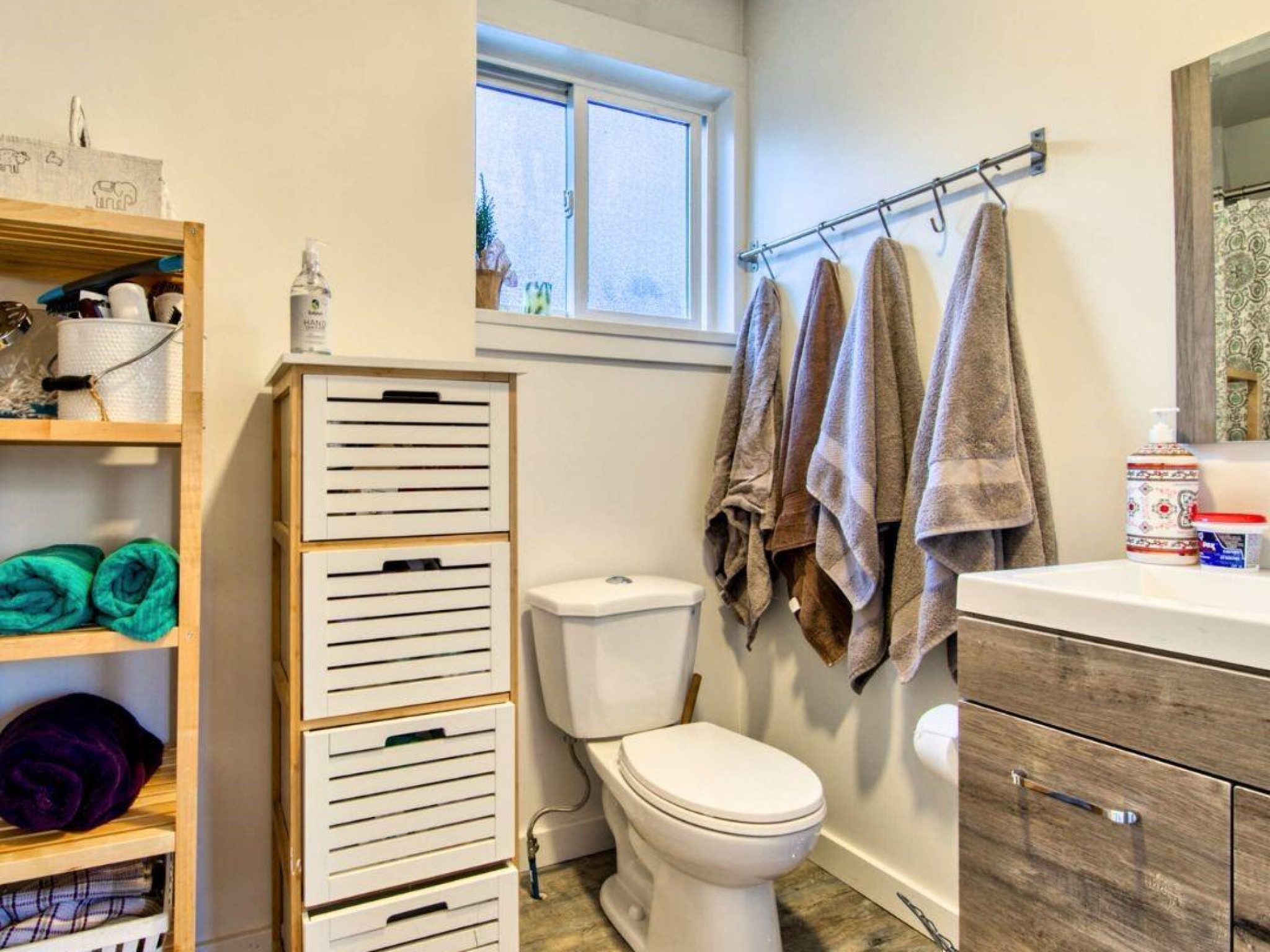 771 Foster Drive image 23