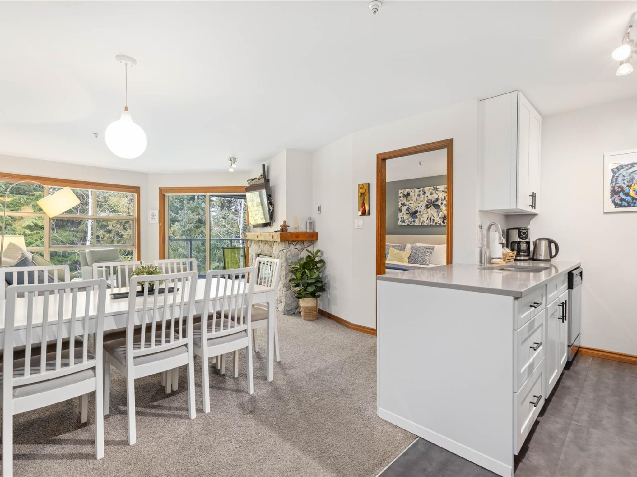 419-4800 Spearhead Drive image 6