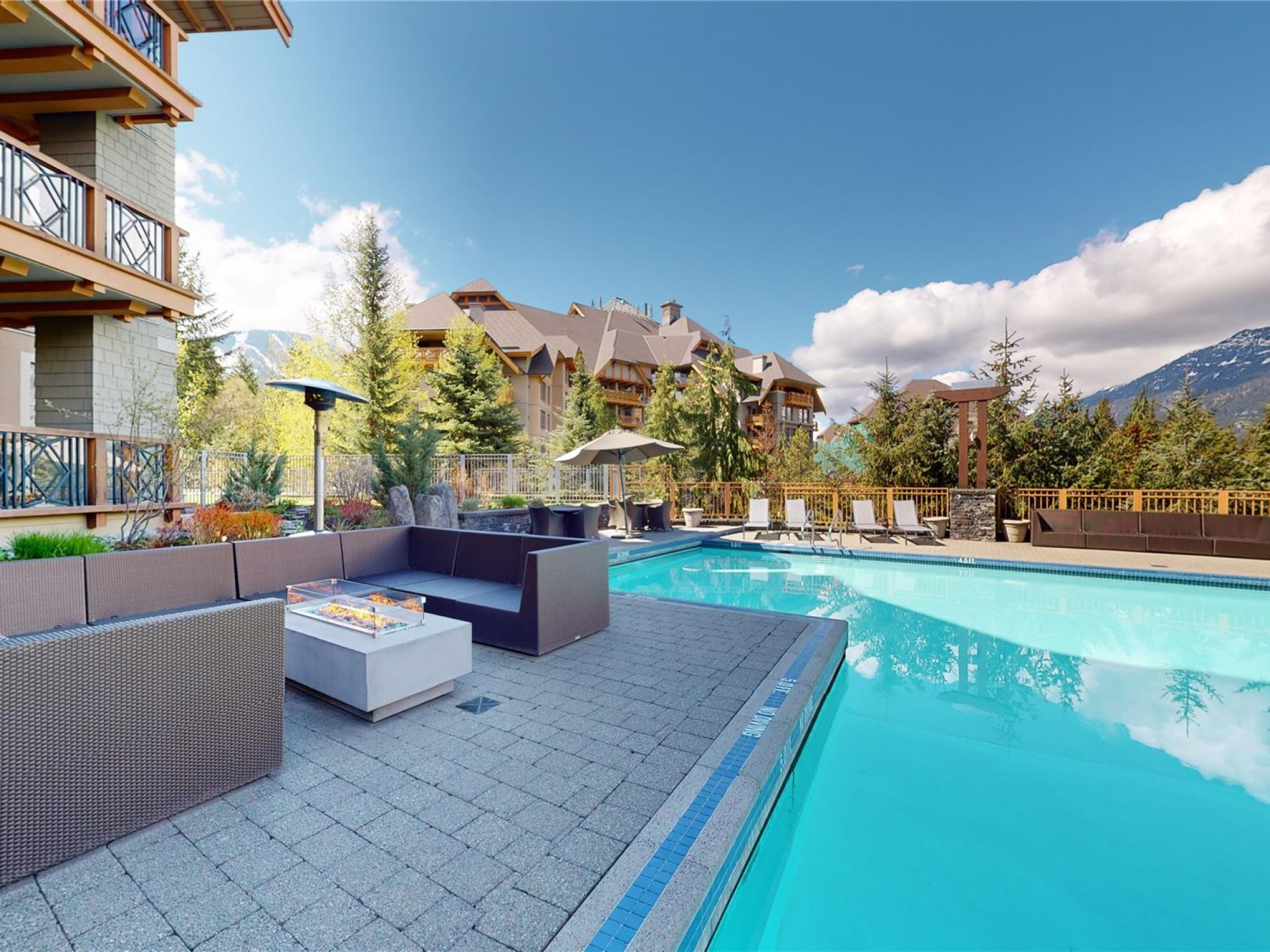 21-4617 Blackcomb Way image 28