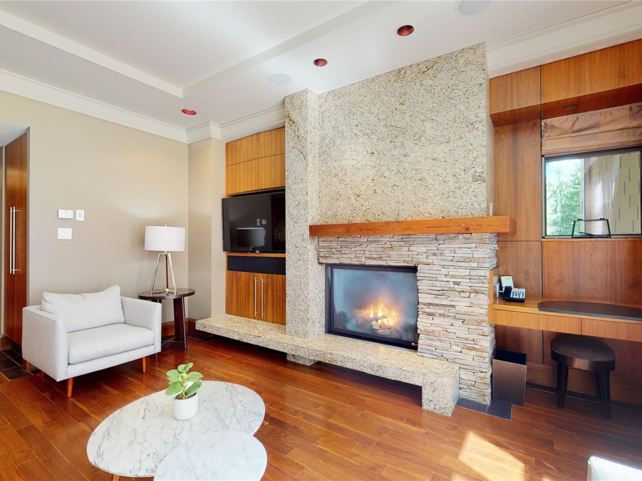 21-4617 Blackcomb Way image 5