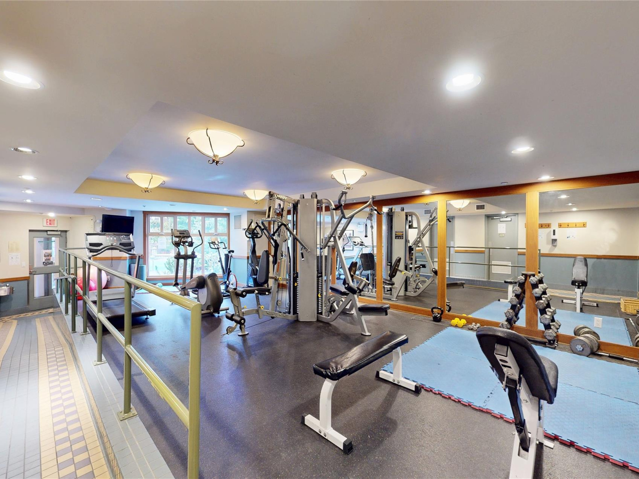 421-4660 Blackcomb Way image 26