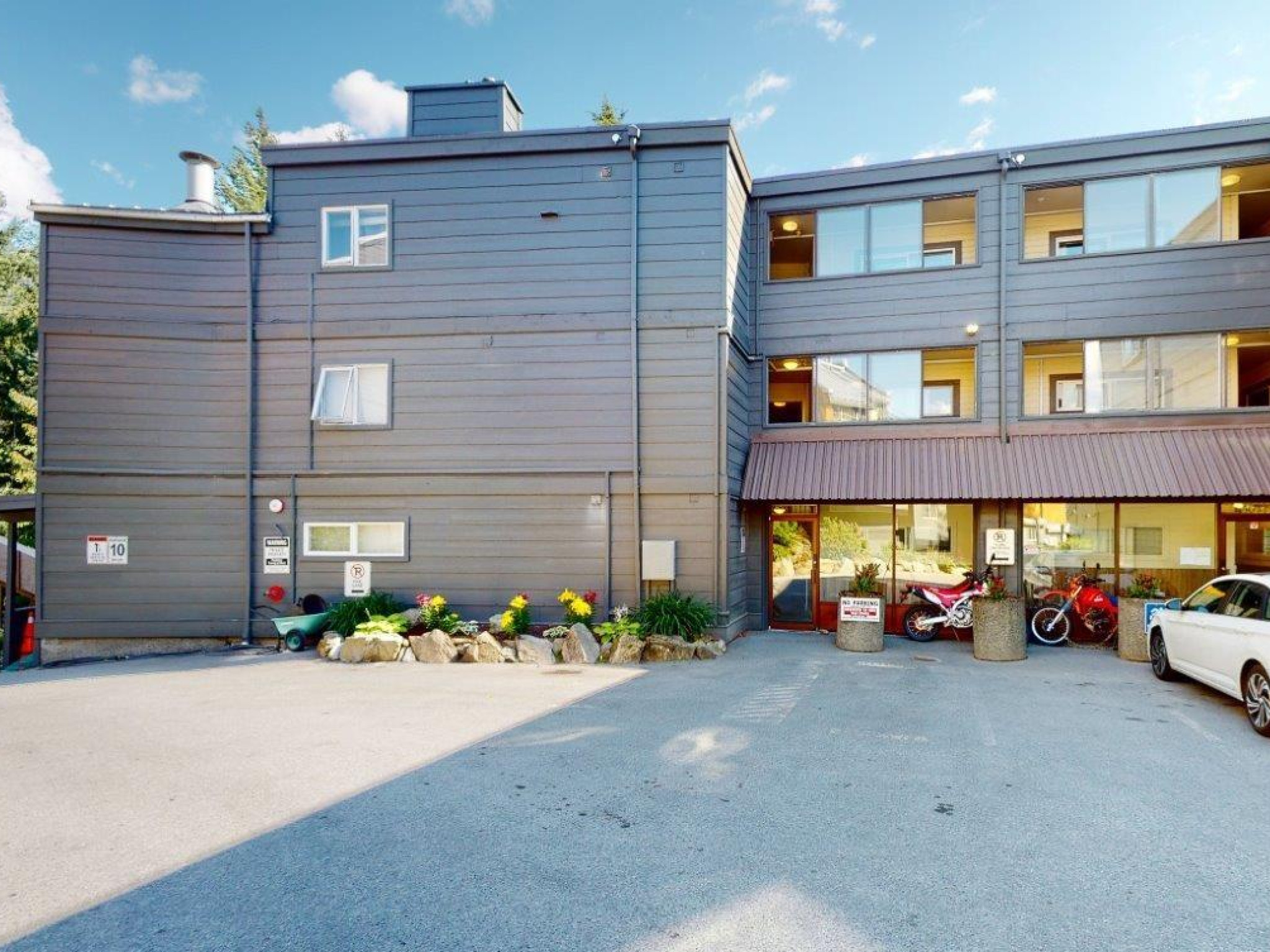 414-2111 Whistler Road image 14