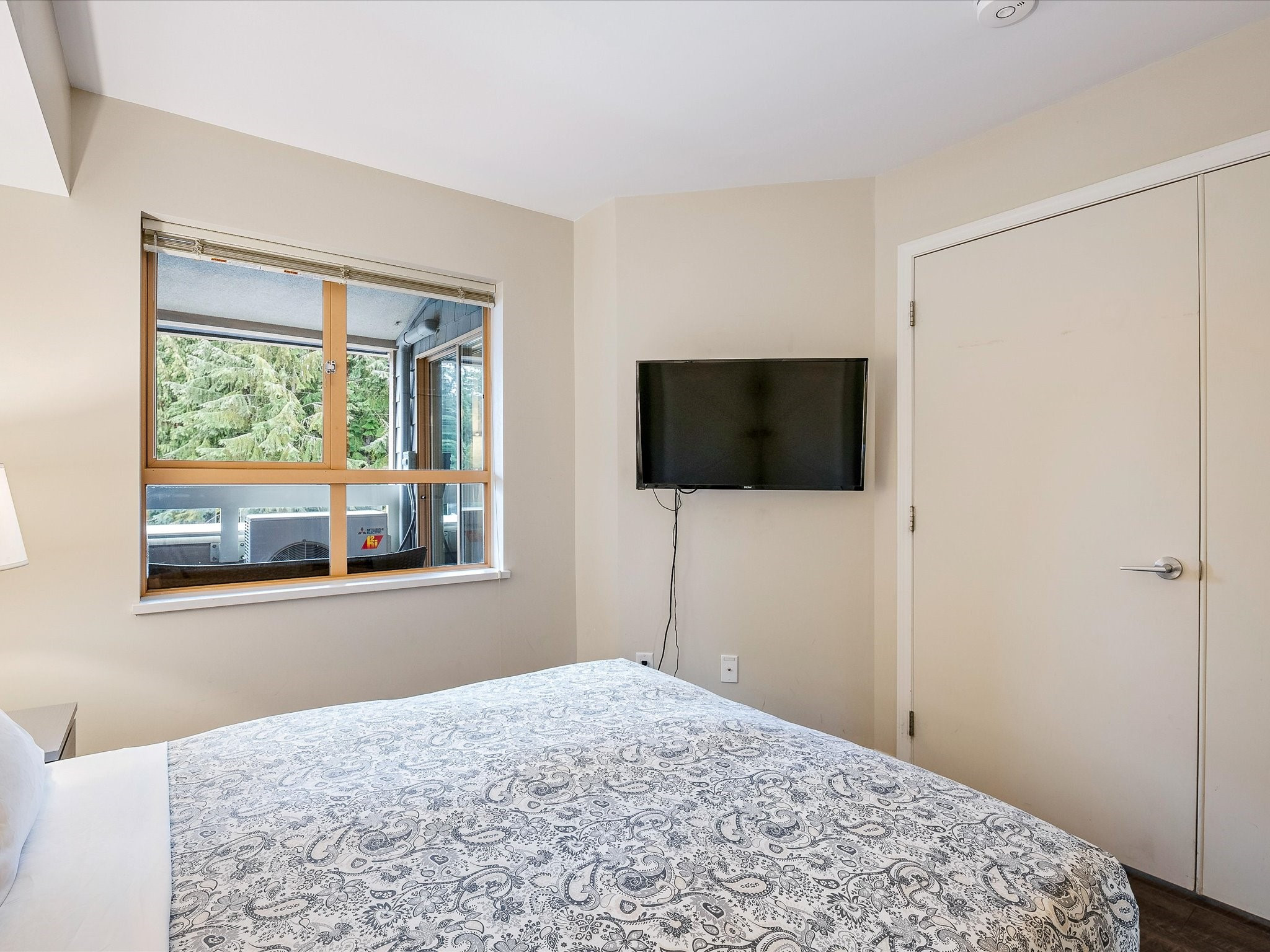 323-4338 Main Street image 15