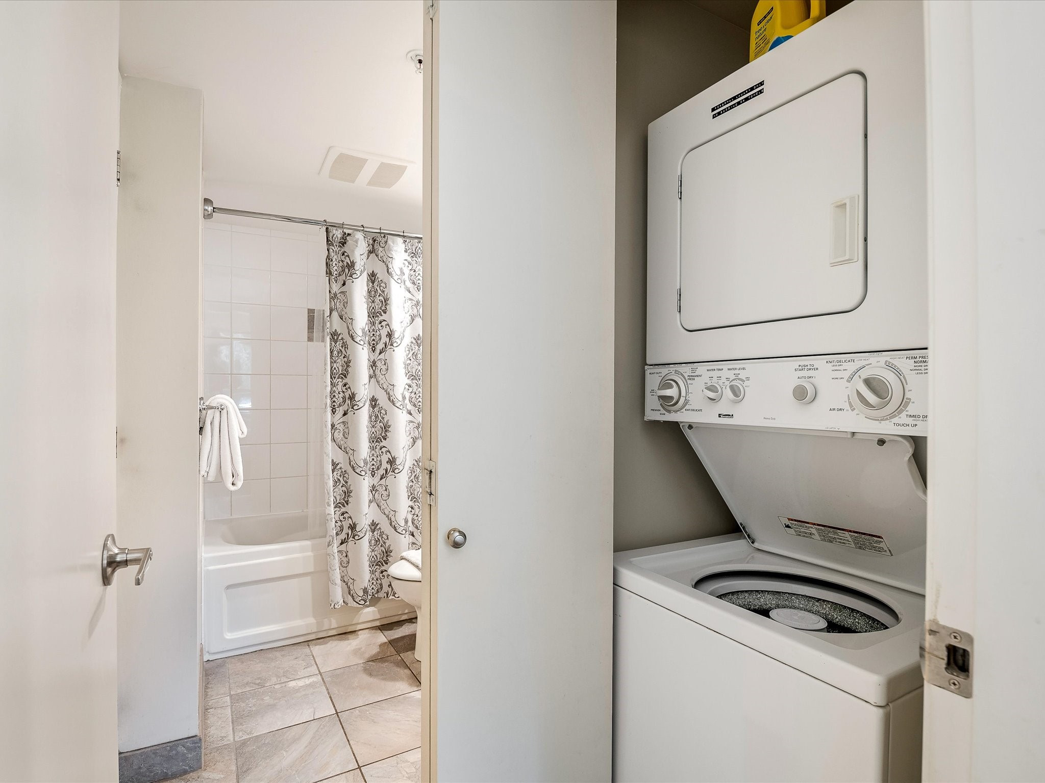 323-4338 Main Street image 17