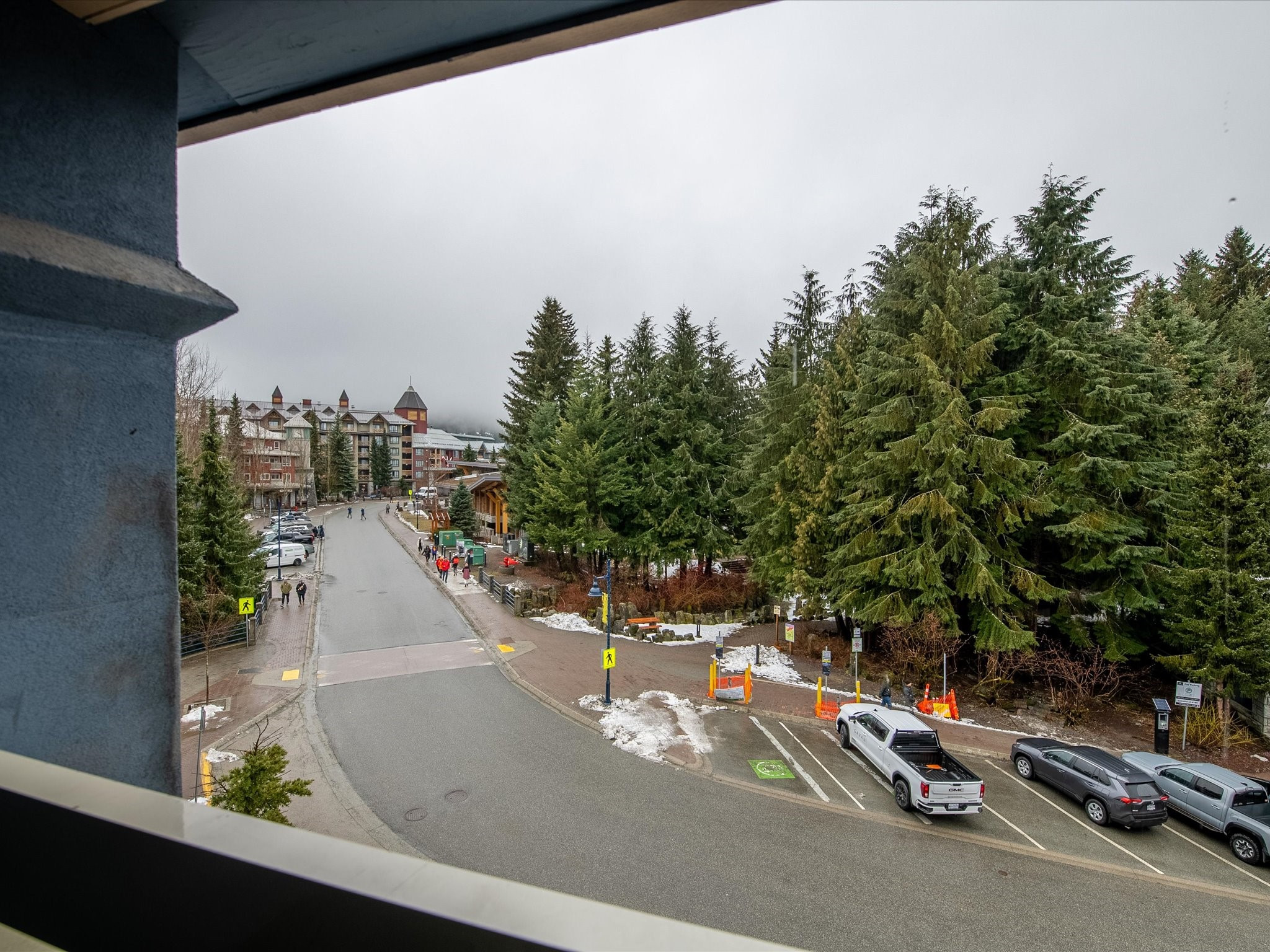 323-4338 Main Street image 6