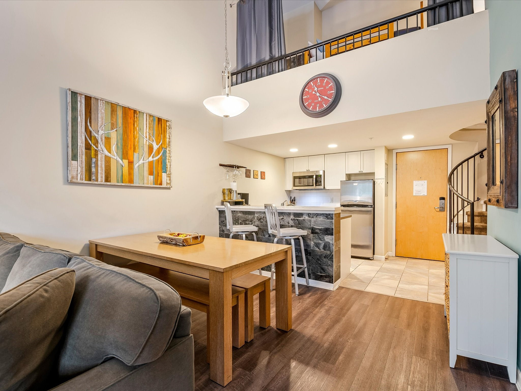 323-4338 Main Street image 8