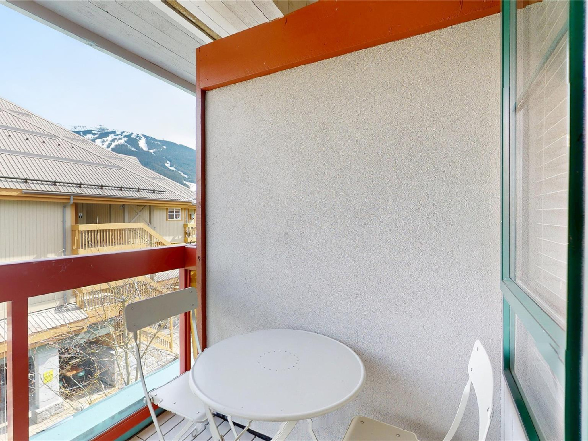 320-4368 Main Street image 15