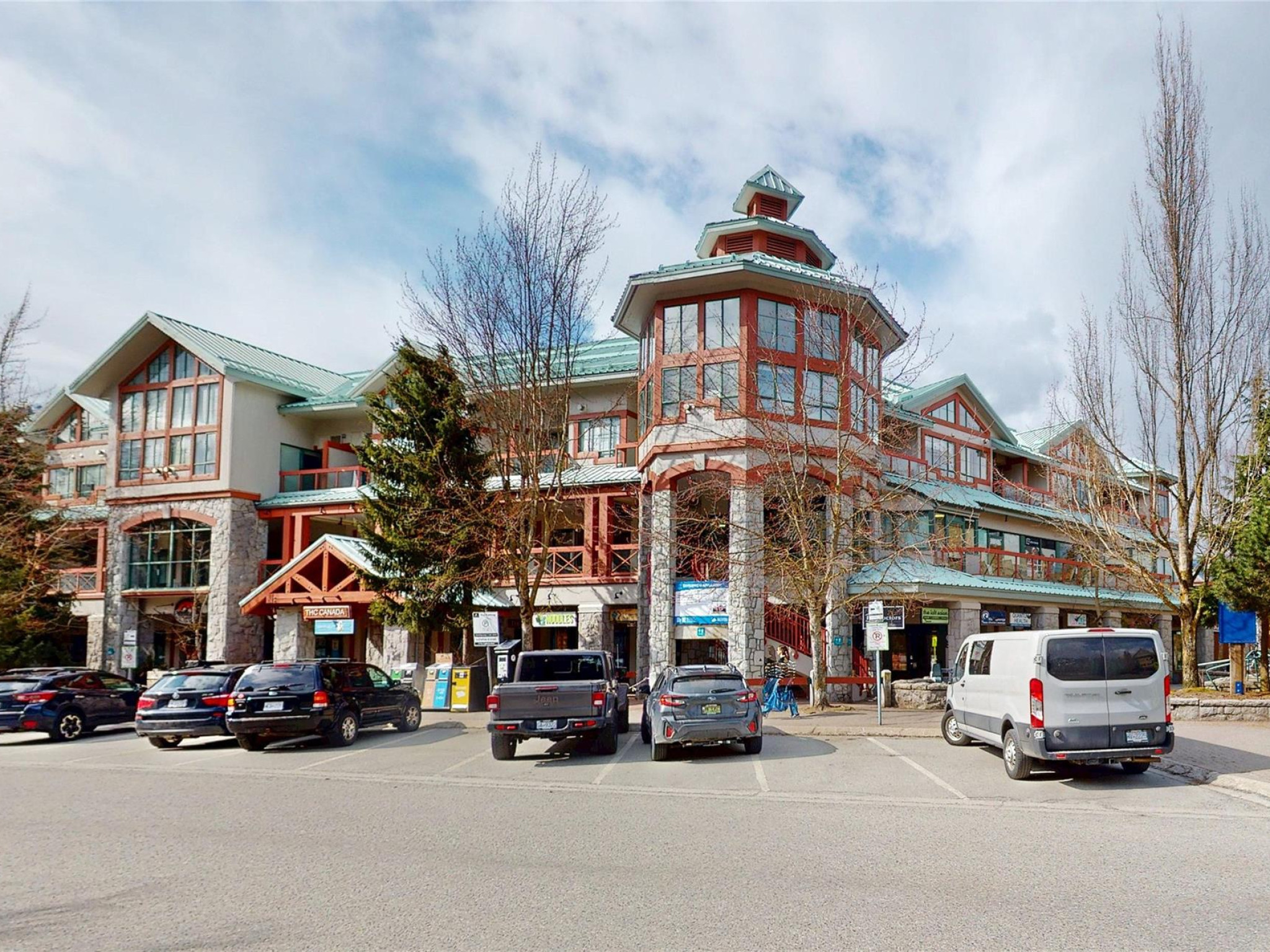 320-4368 Main Street image 1