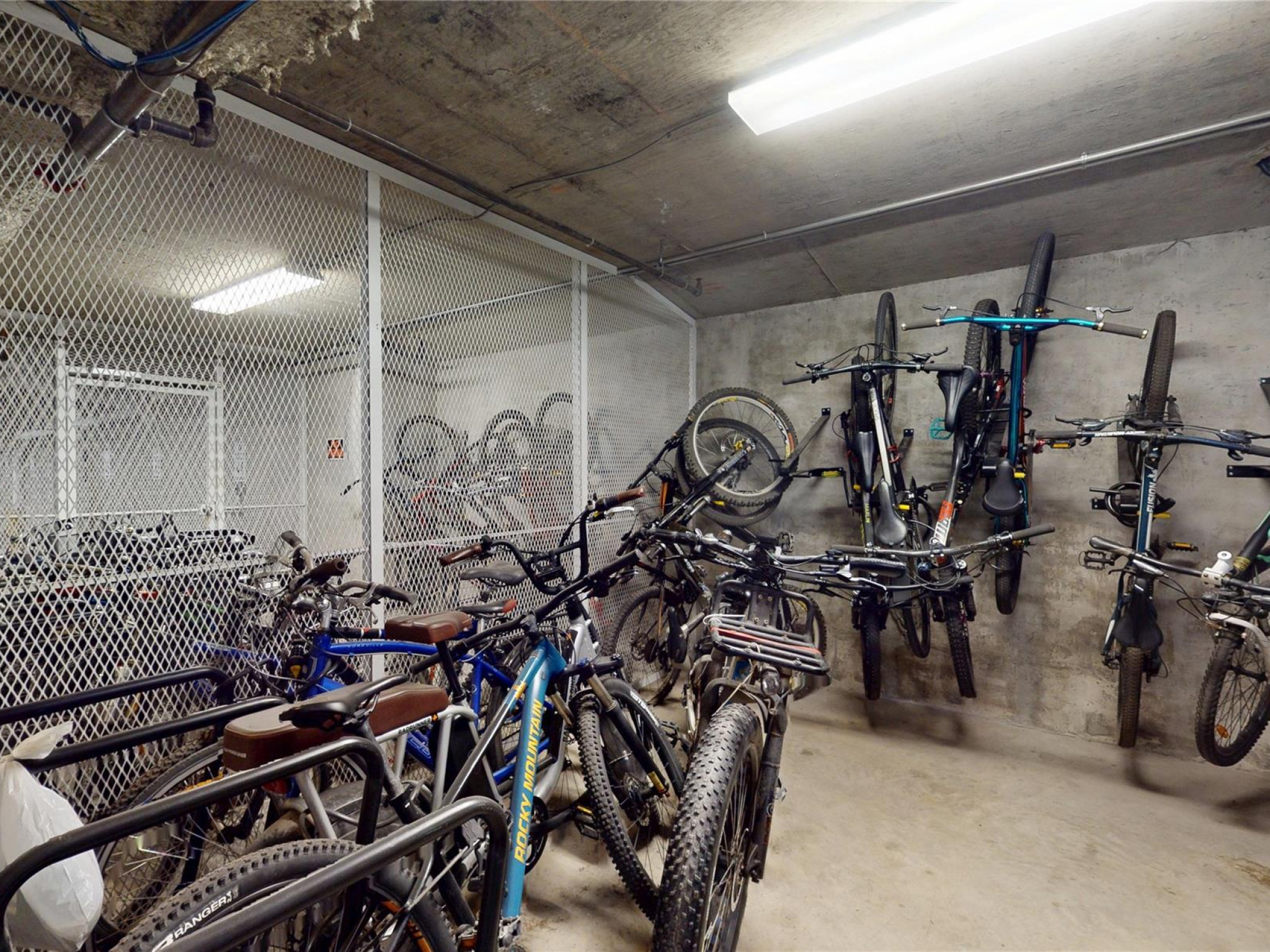 320-4368 Main Street image 25