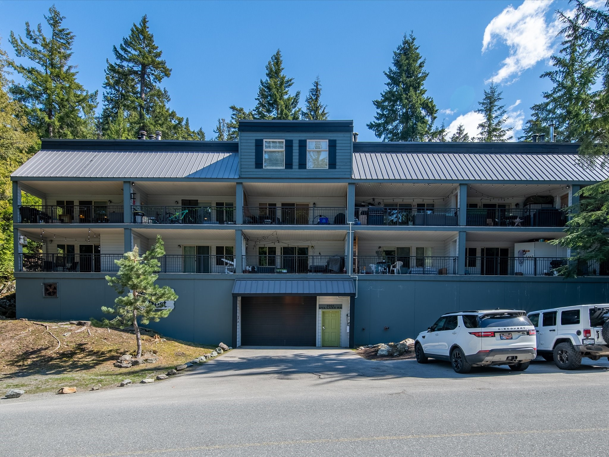 26-2201 Eva Lake Road image 0