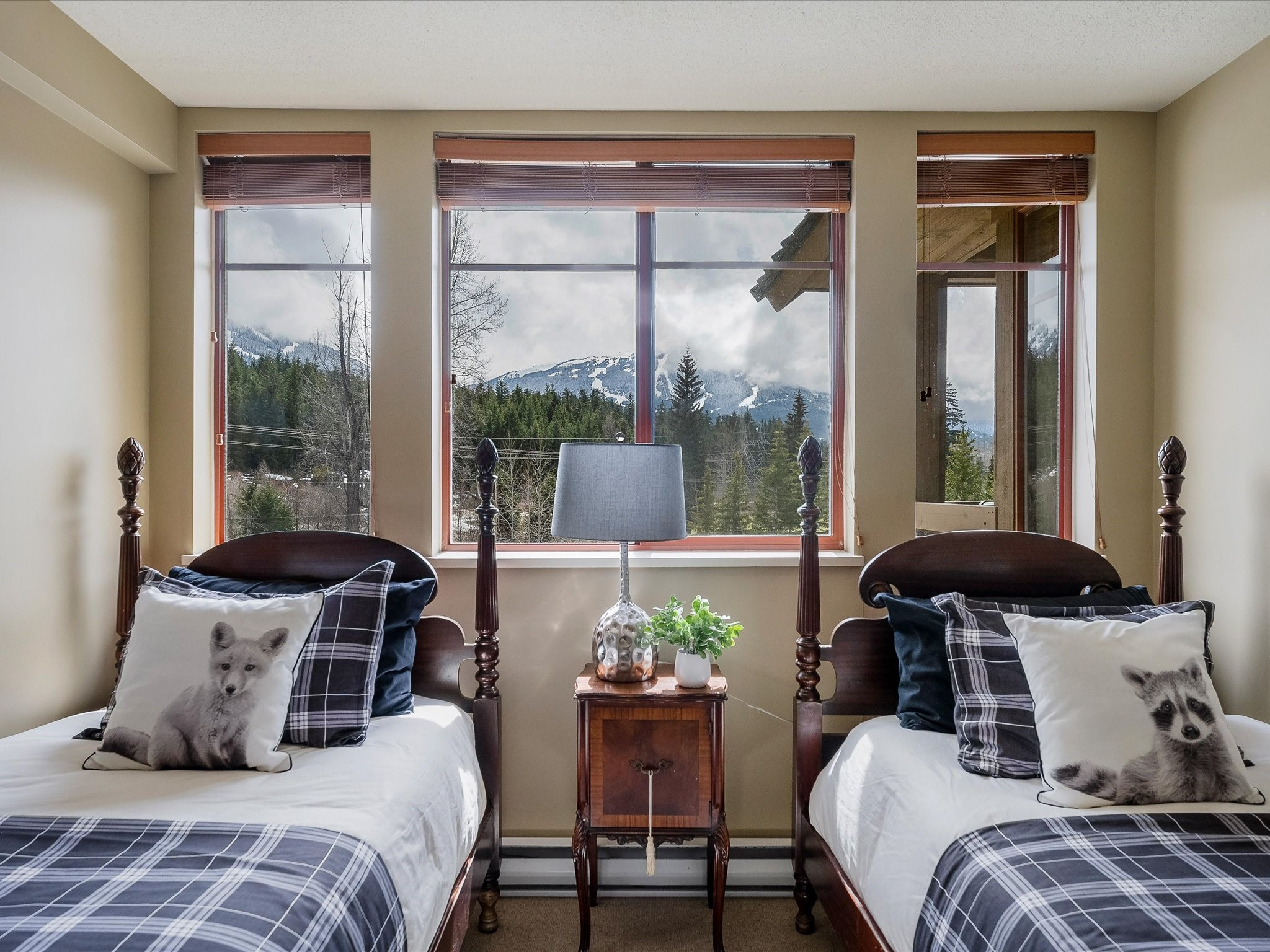 307-8080 Nicklaus North Boulevard image 16