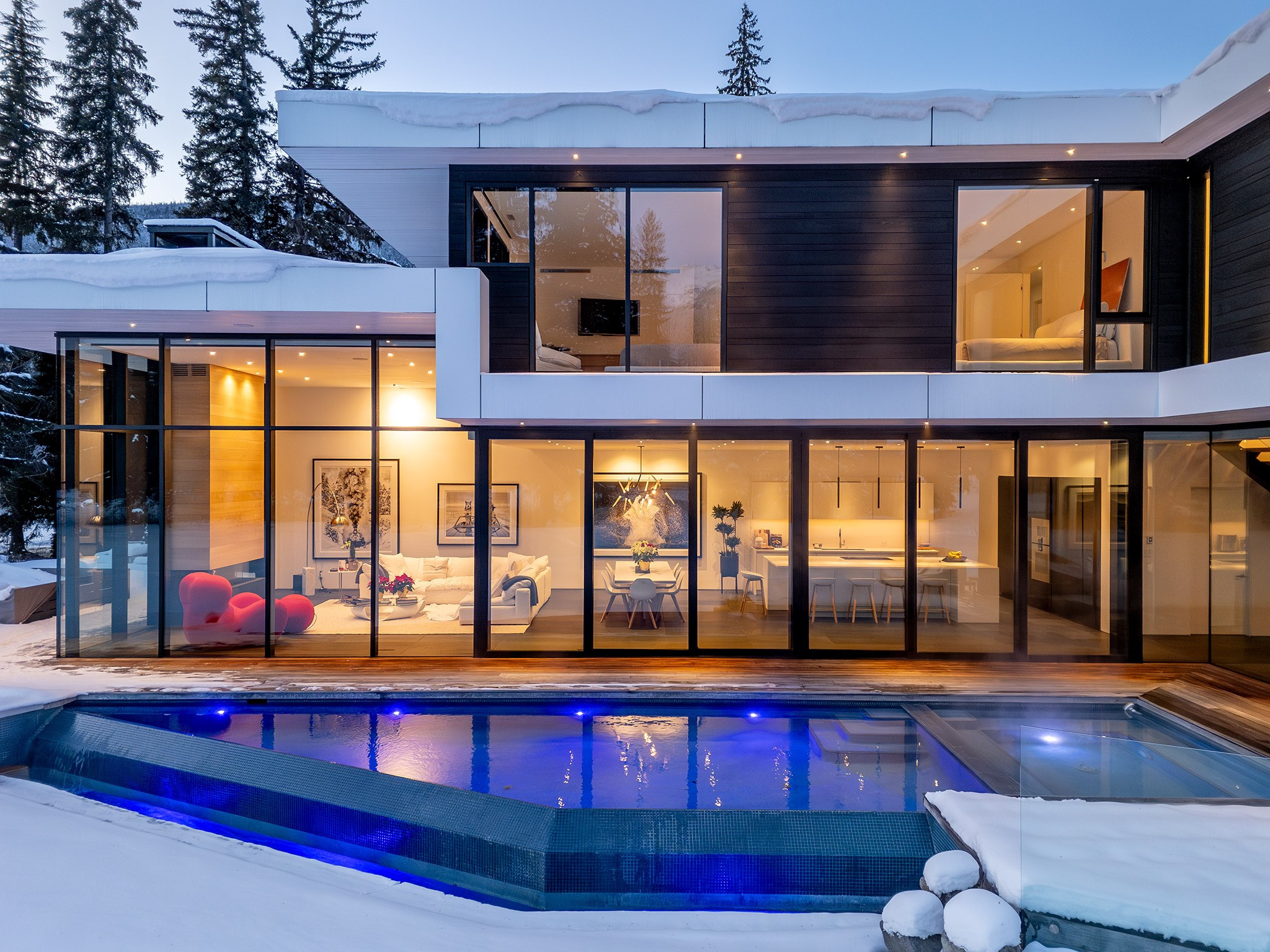 8080 Cypress Place image 2