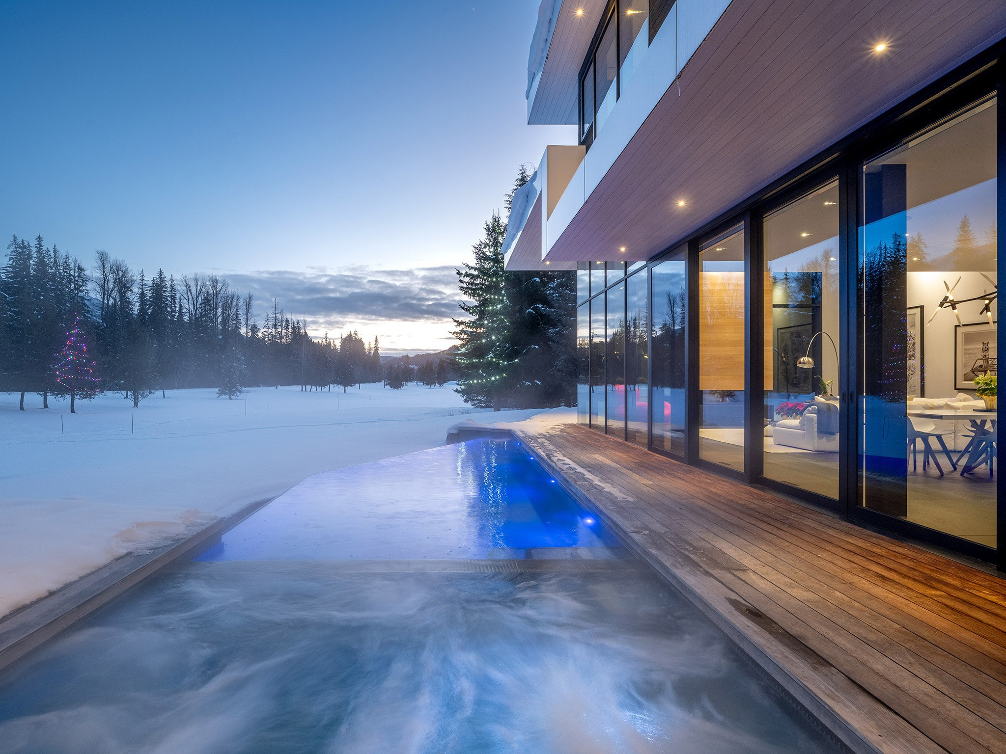 8080 Cypress Place image 3