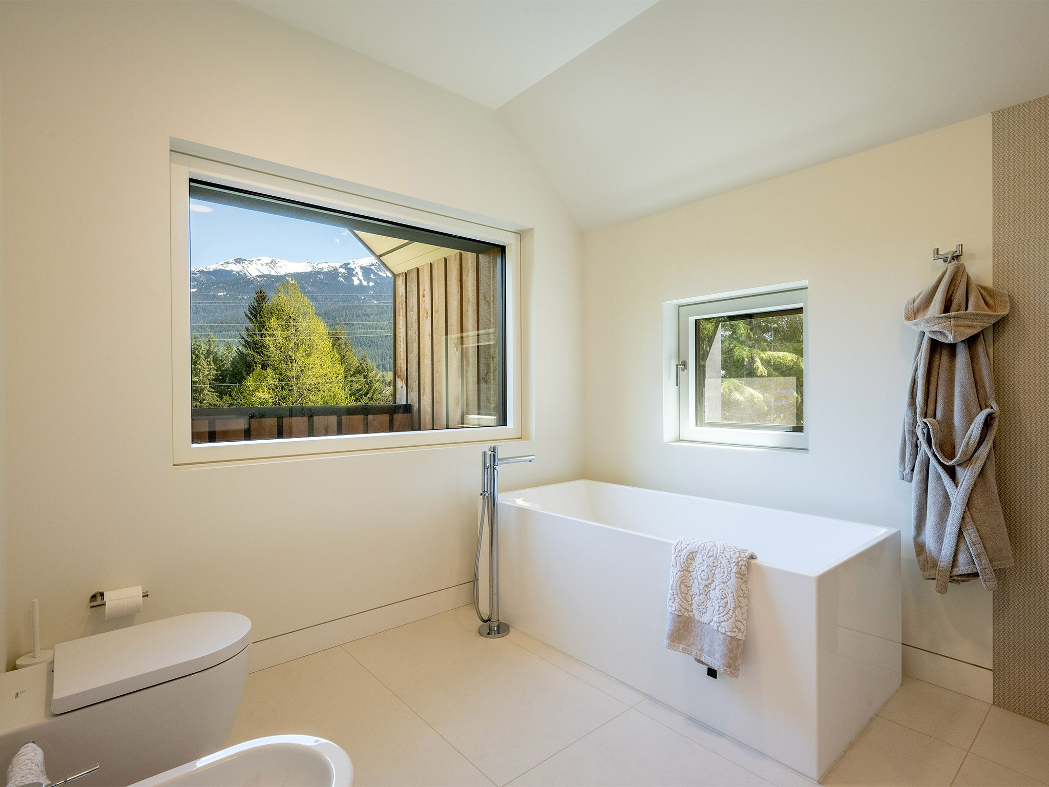 6187 Eagle Drive image 14