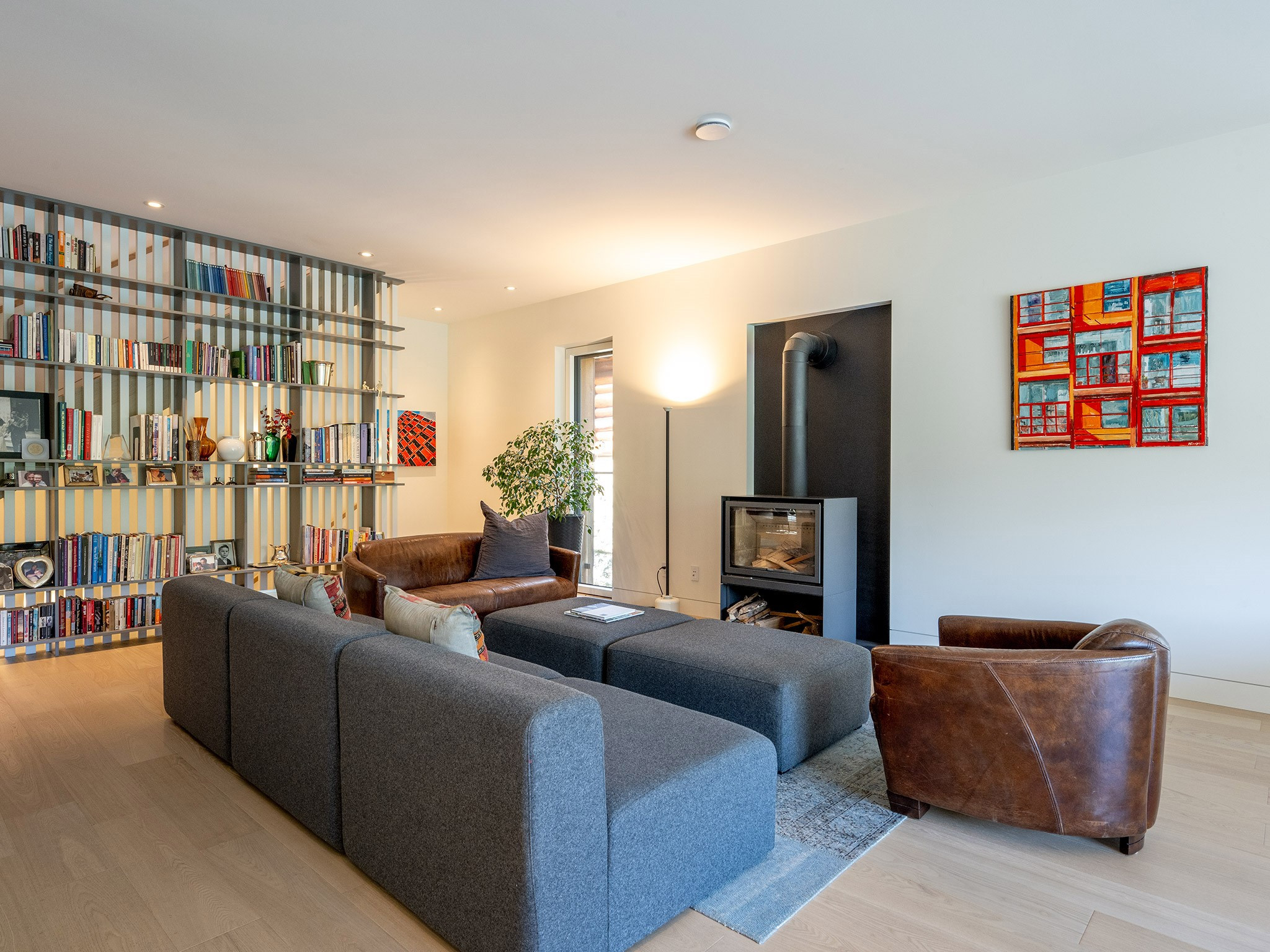 6187 Eagle Drive image 2