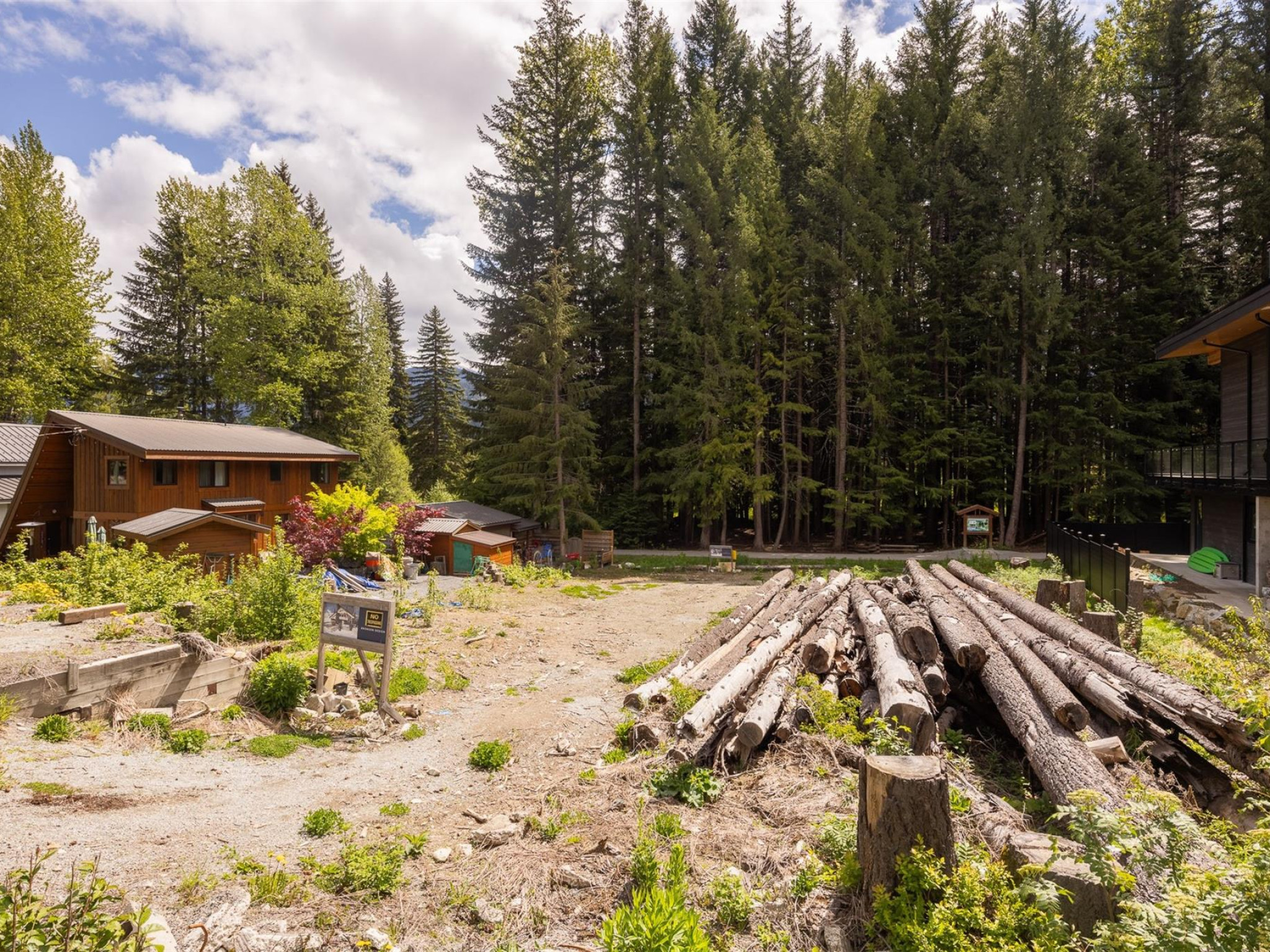 8354 Rainbow Drive image 10