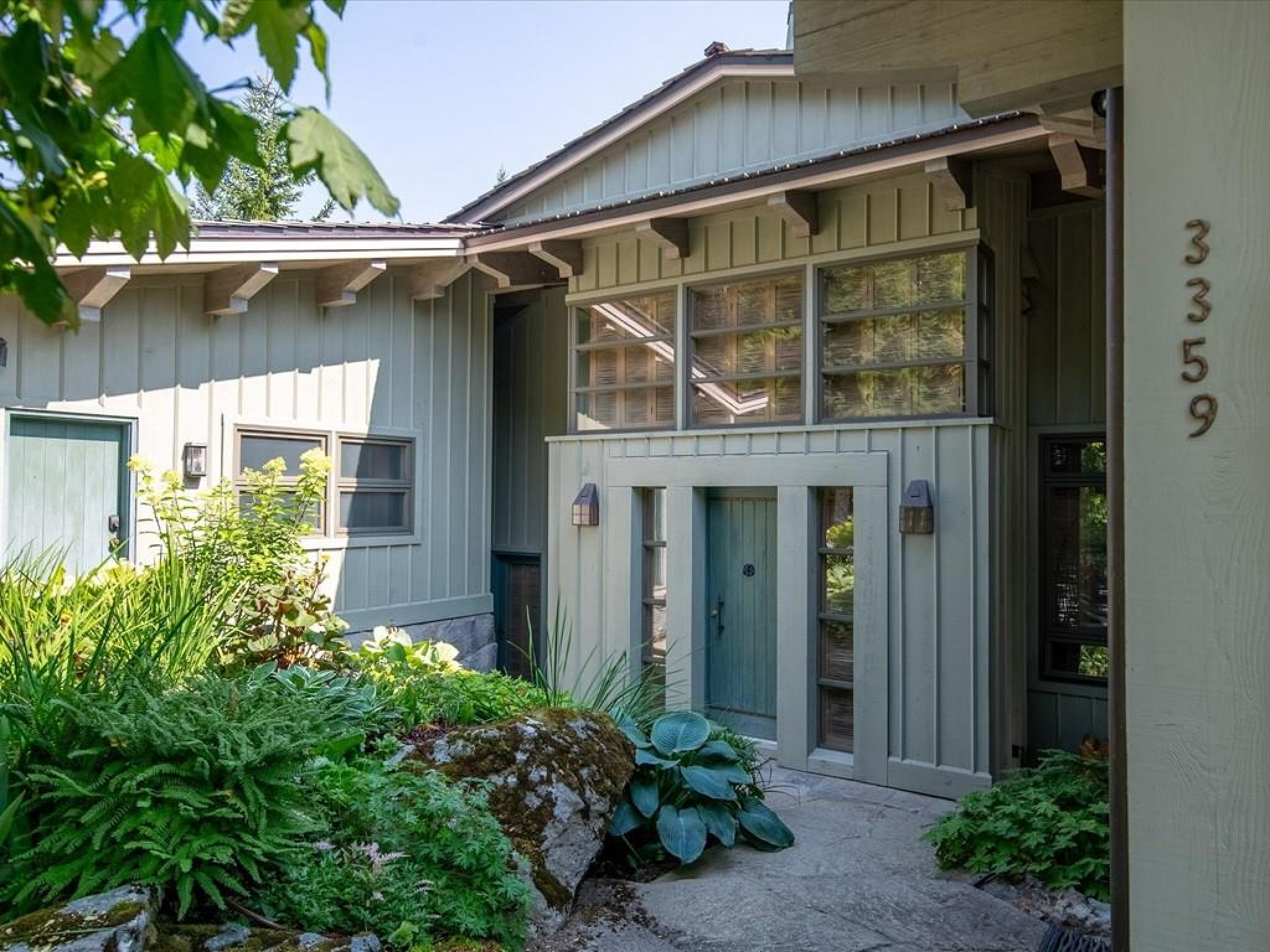 3359 Osprey Place image 0