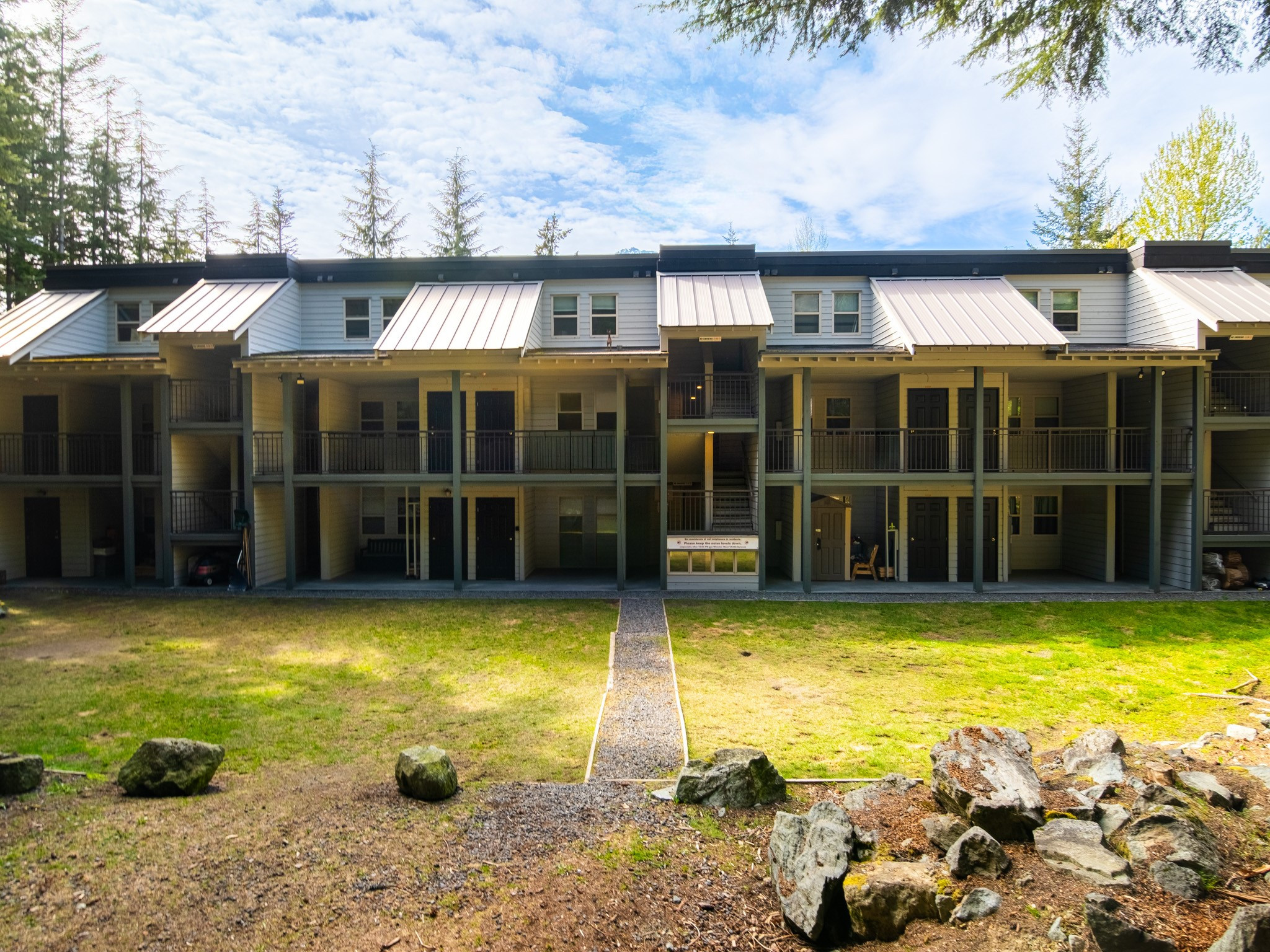 6-2201 Eva Lake Road image 25