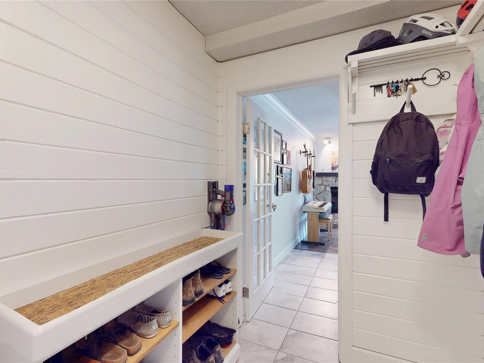 6-2201 Eva Lake Road image 3