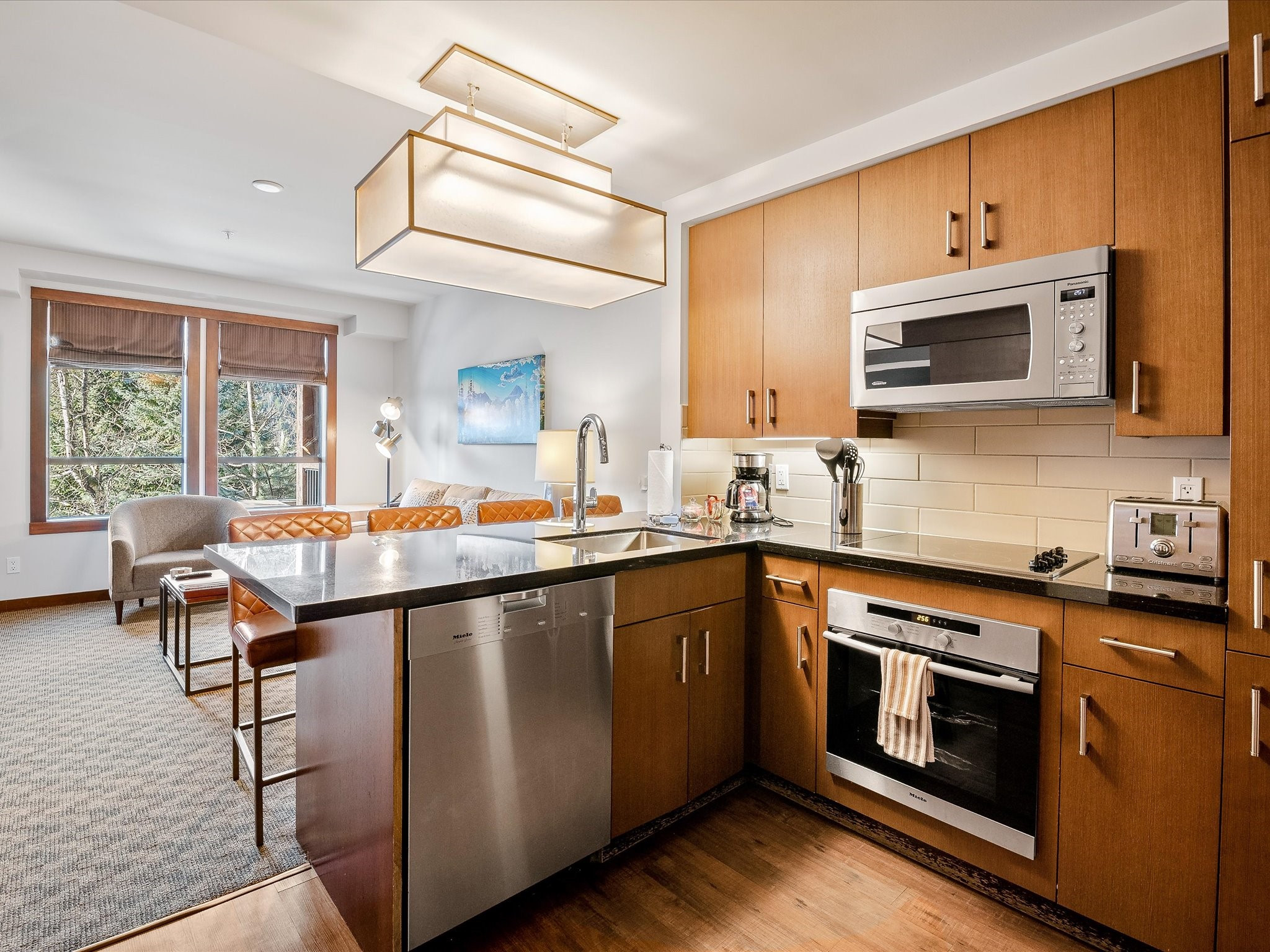 114D-2020 London Lane image 9