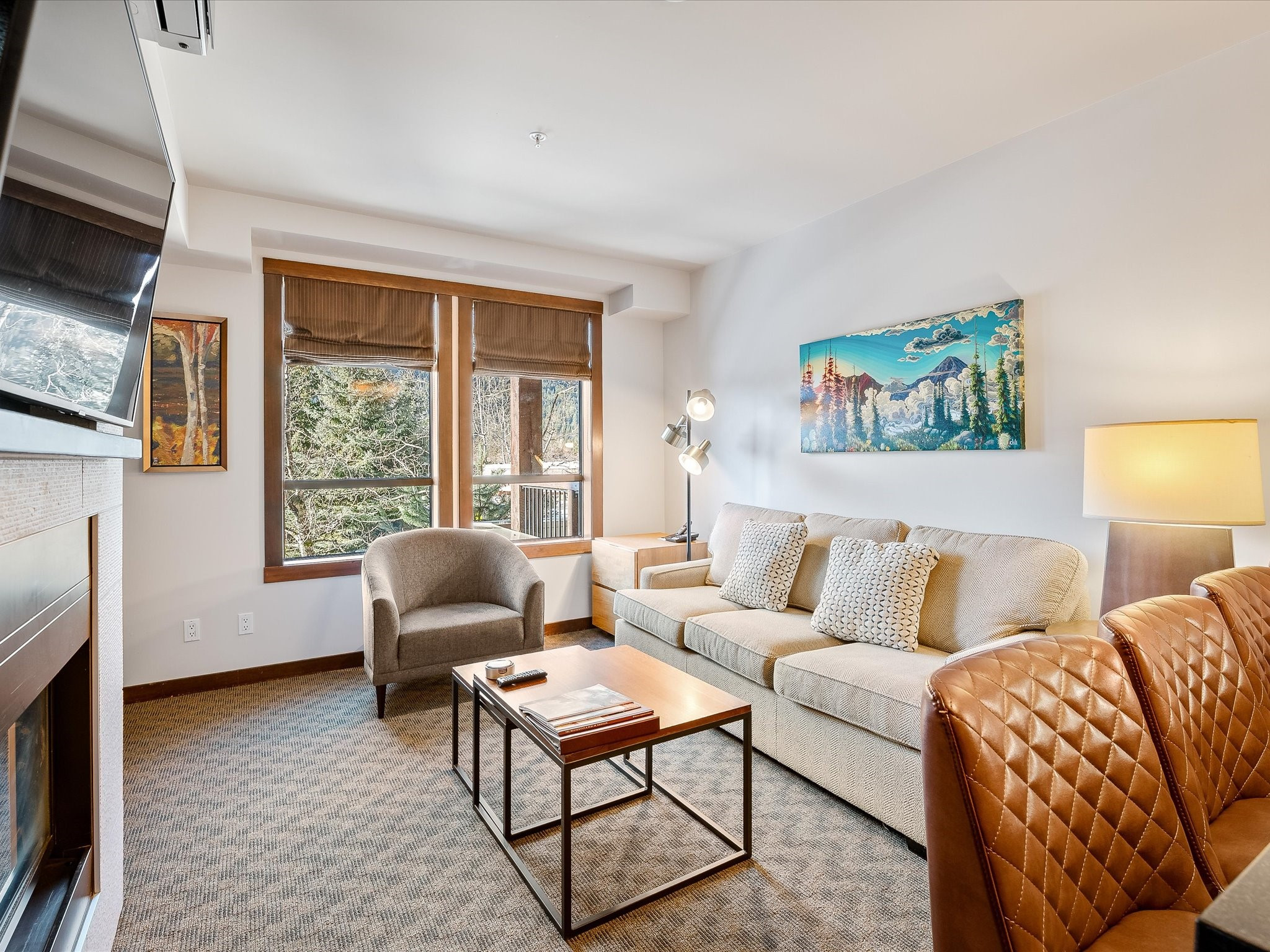 114D-2020 London Lane image 1