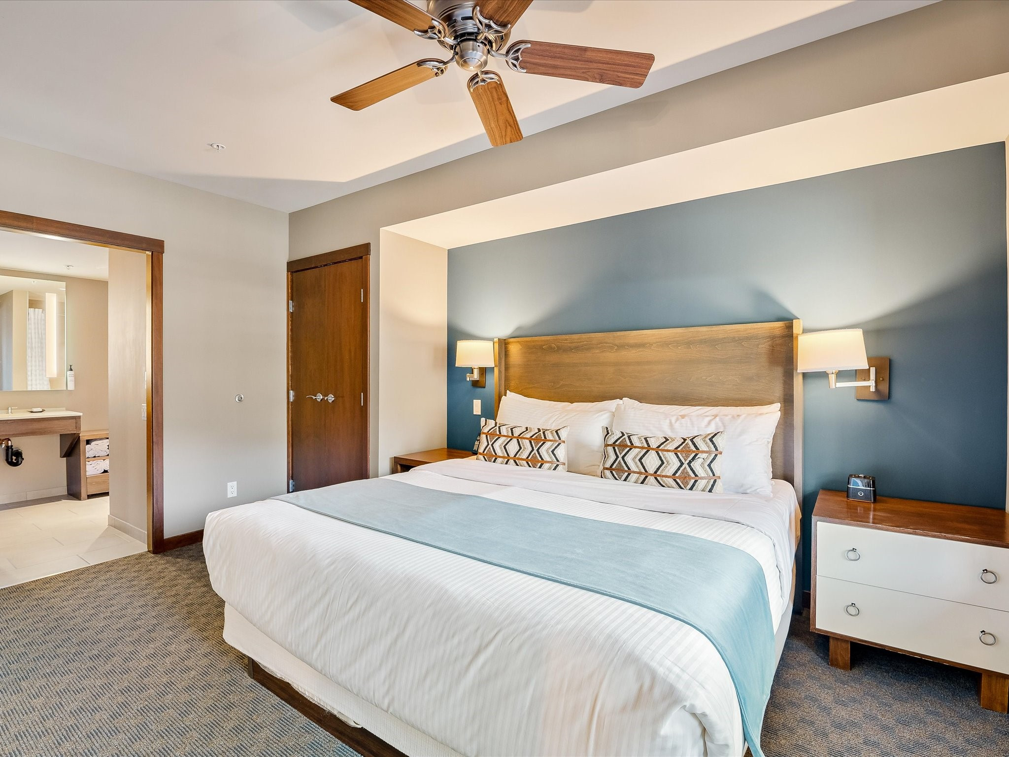 114D-2020 London Lane image 5