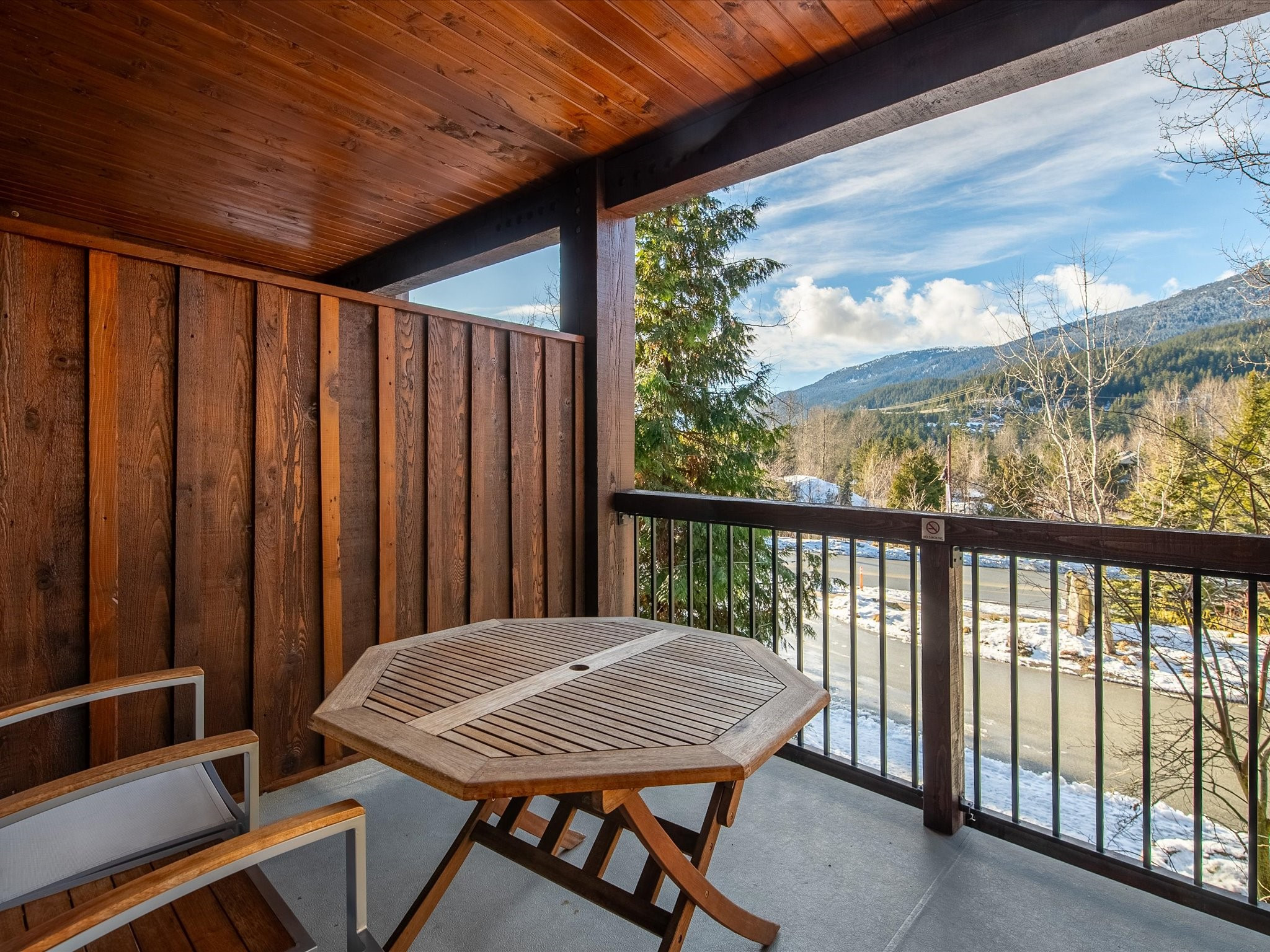 114D-2020 London Lane image 7