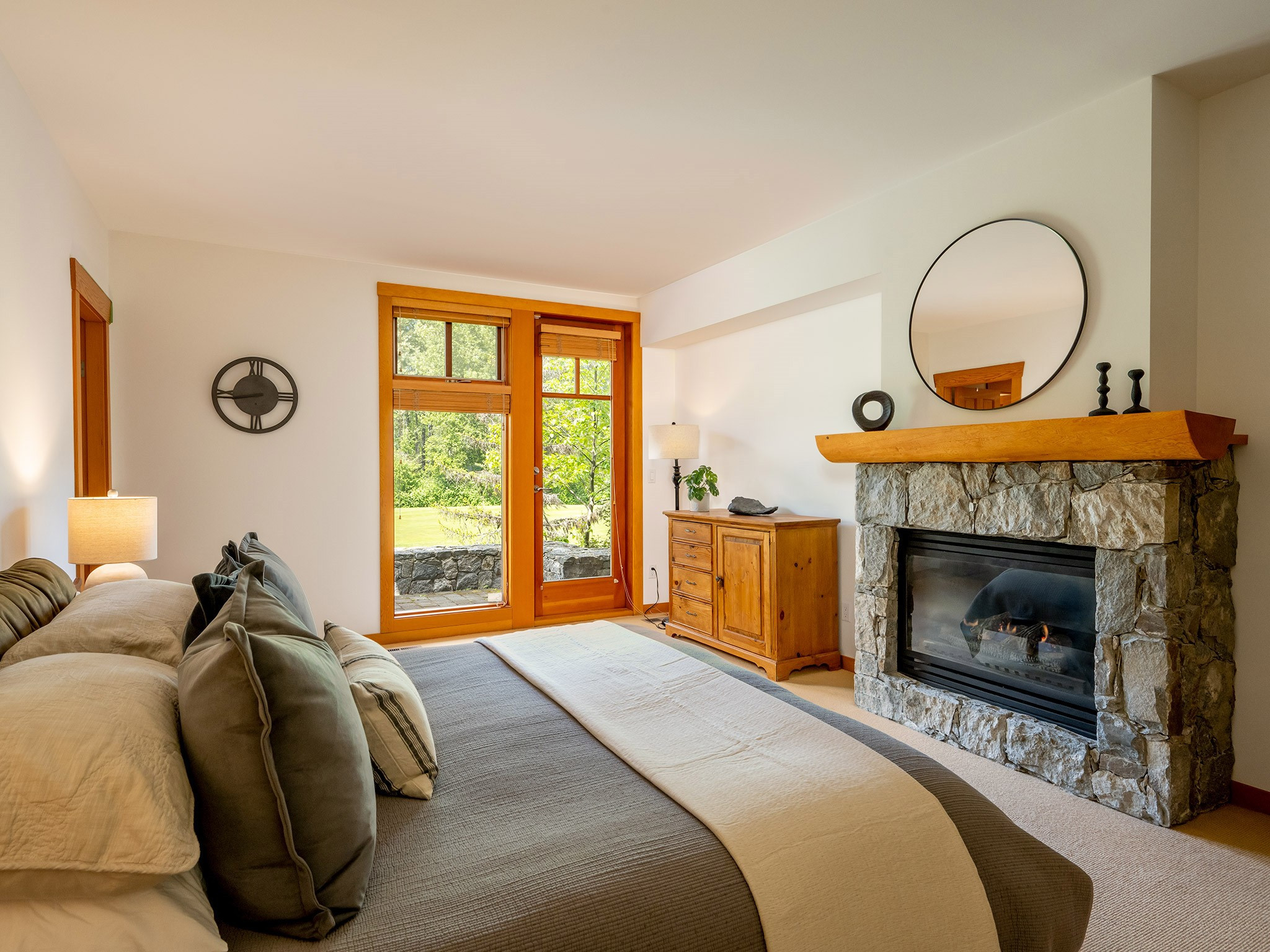 8398 Glen Abbey Lane image 10