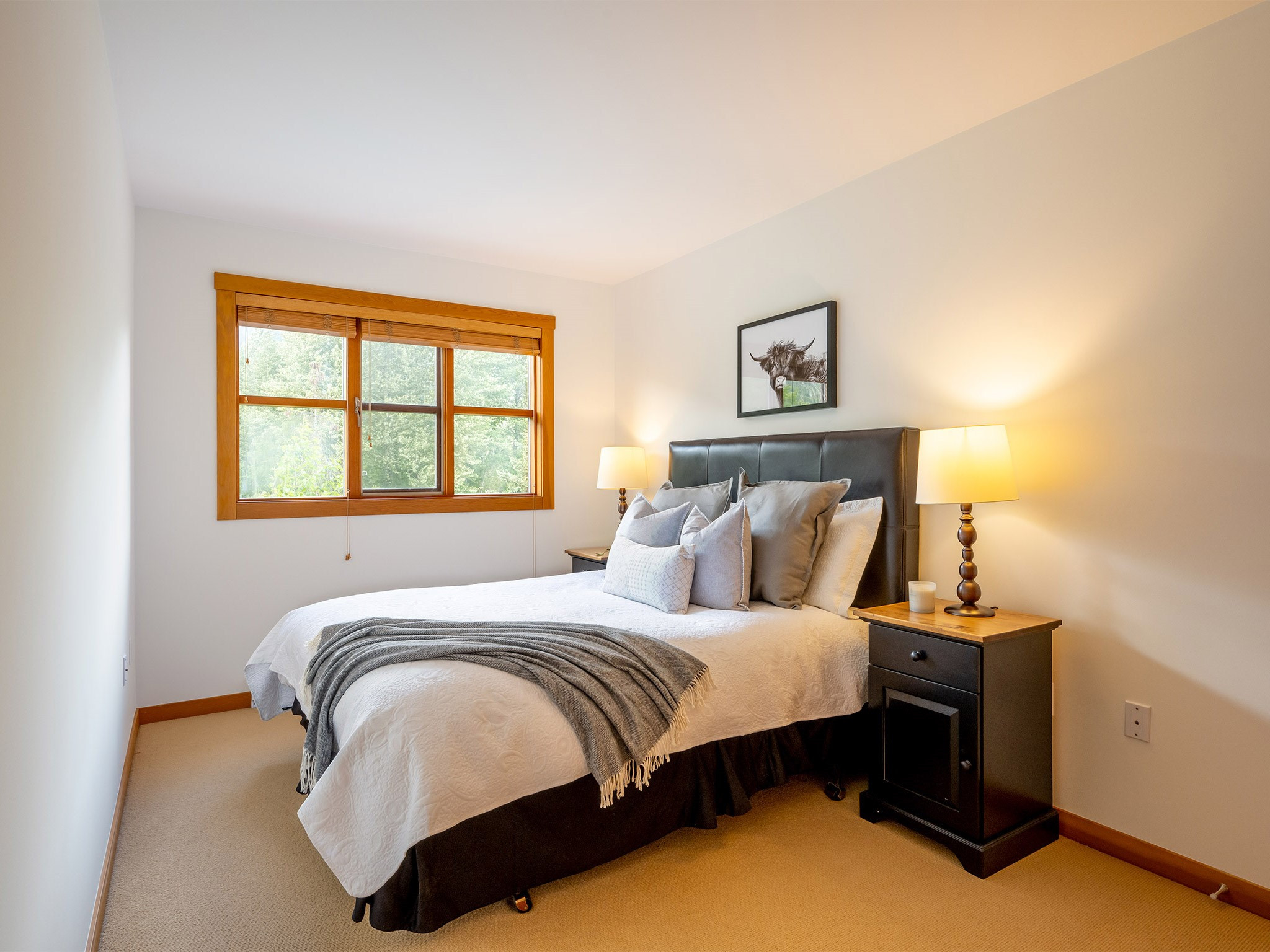 8398 Glen Abbey Lane image 20