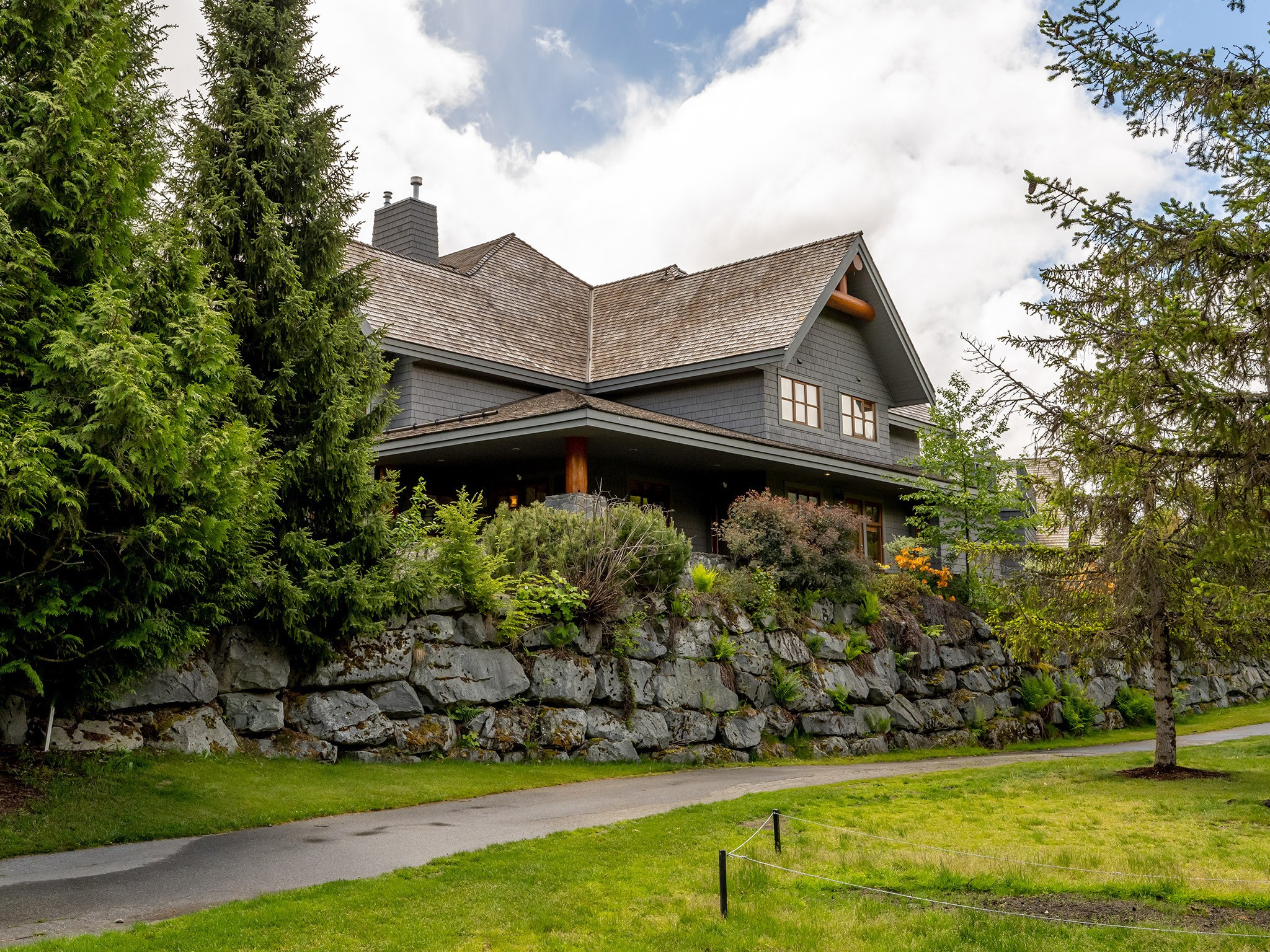 8398 Glen Abbey Lane image 26