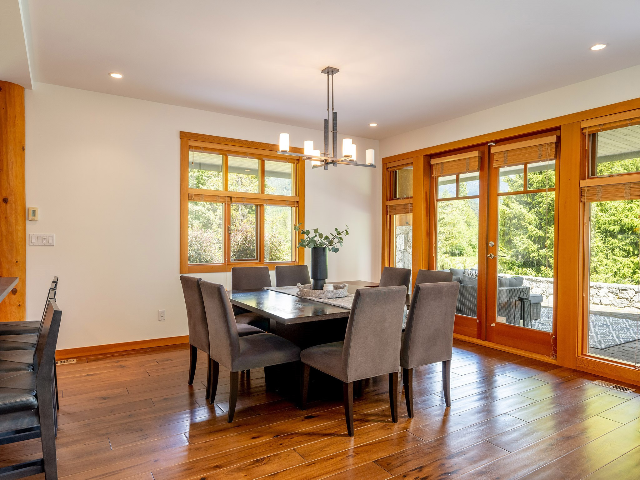 8398 Glen Abbey Lane image 4