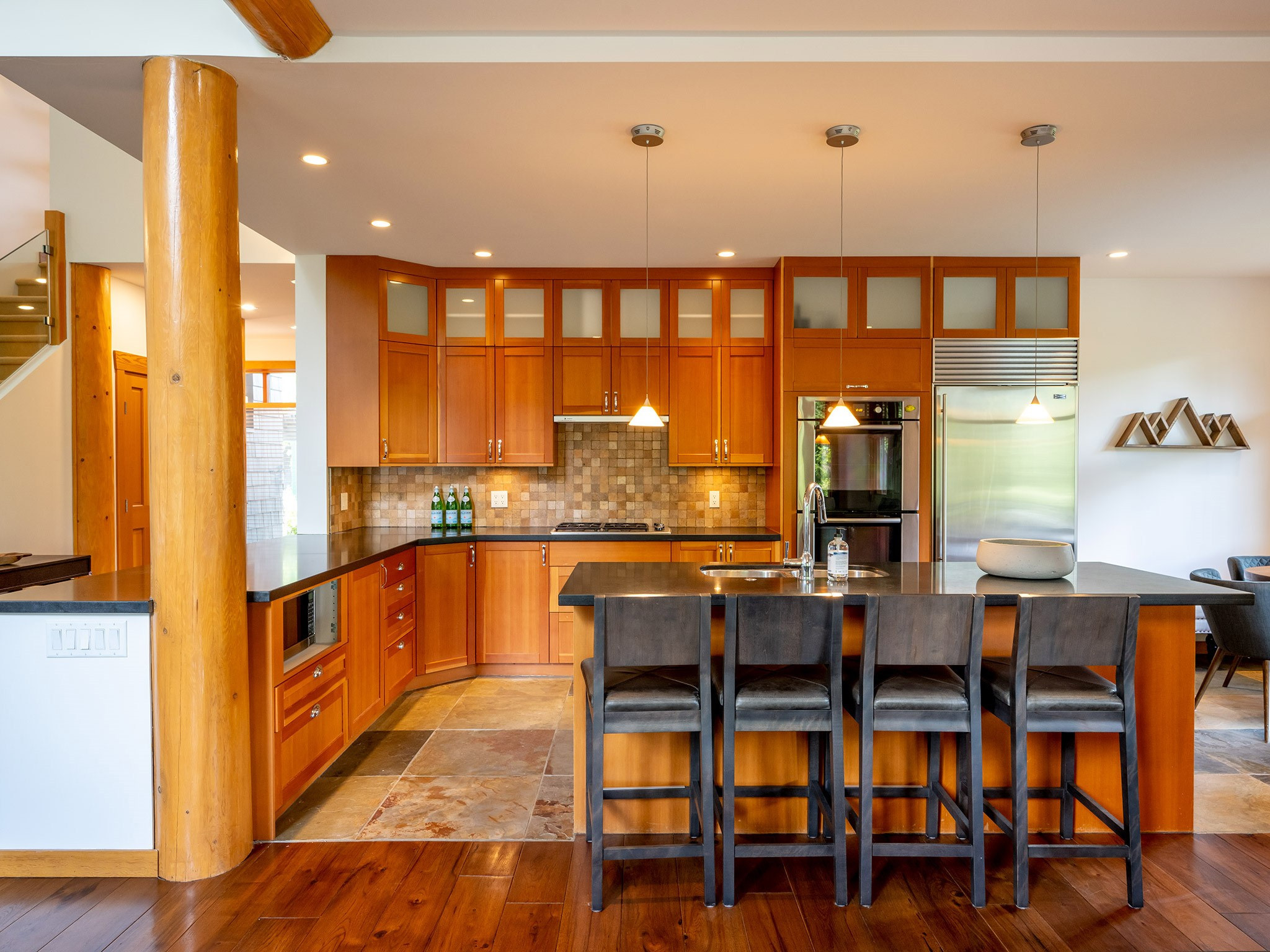 8398 Glen Abbey Lane image 7