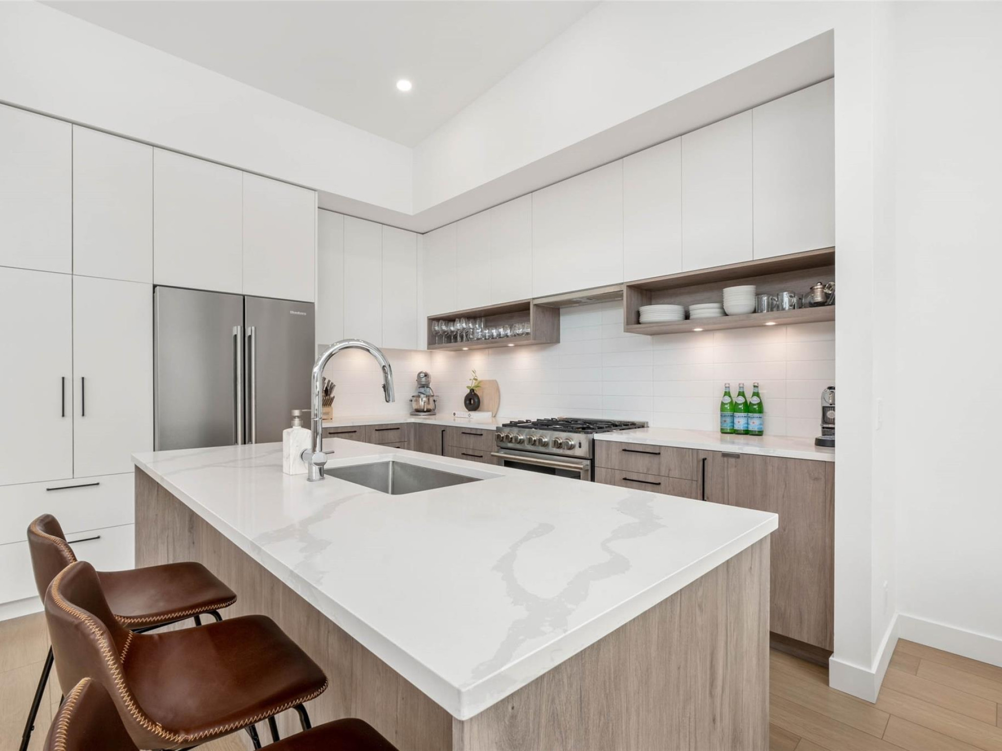 36-4000 Sunstone Way image 10