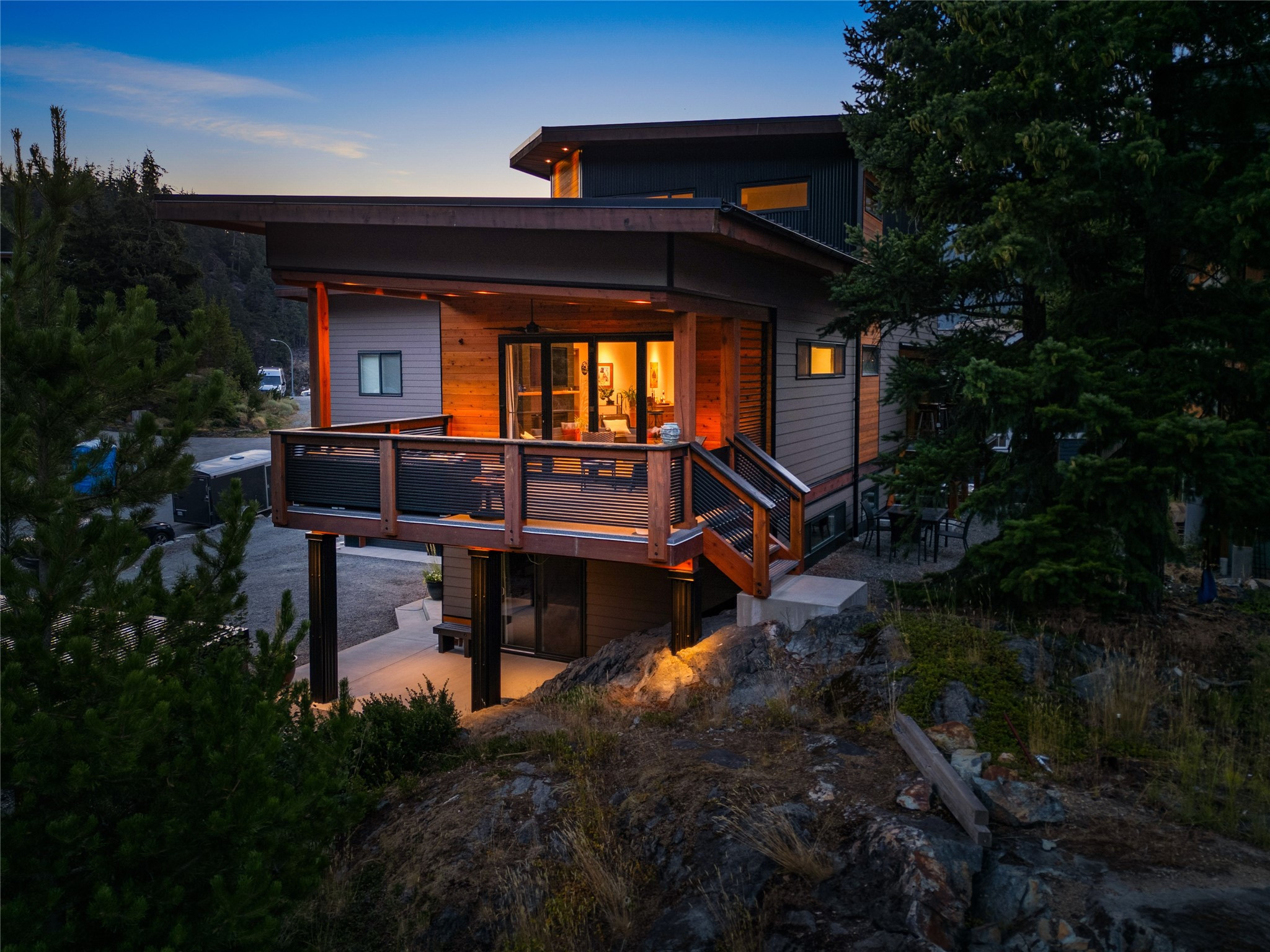 7456 Dogwood Street image 1